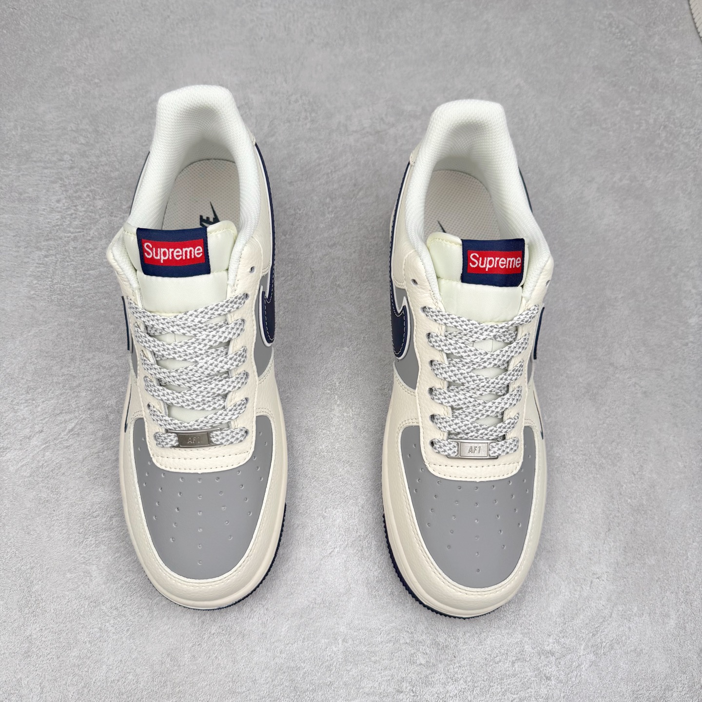 图片[2]-NK Air Force 1´07 Low 空军一号低帮百搭休闲运动板鞋 SM6668-112 柔软、弹性十足的缓震性能和出色的中底设计 横跨复古与现代的外型结合 造就出风靡全球 三十多年的Force 1 直到今天还深受青睐 实拍调校N版已经零色差零失真 百分百还原实物色彩所见即所得 不存在货不对板色差等低级问题 选购参考实物拍摄 不混卖不参货 只用心做好货严格选品 承诺混一赔十 尺码：36 36.5 37.5 38 38.5 39 40 40.5 41 42 42.5 43 44 44.5 45-选品中心