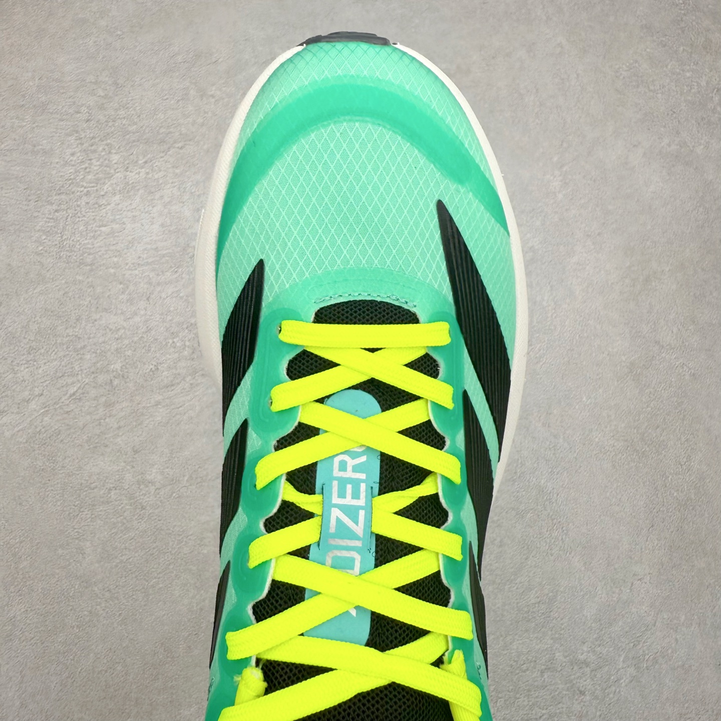 图片[4]-AD Adizero BK 夏季透气网眼竞速跑鞋 JP6543 融合Lightstrike和Lightstrike Pro技术 采用乙烯/乙酸乙烯酯(EVA)材质 打造舒适中底 含ENERGYROD能量碳柱 旨在为步伐添活力 尺码：36 36.5 37 38 38.5 39 40 40.5 41 42 42.5 43 44 44.5 45-选品中心