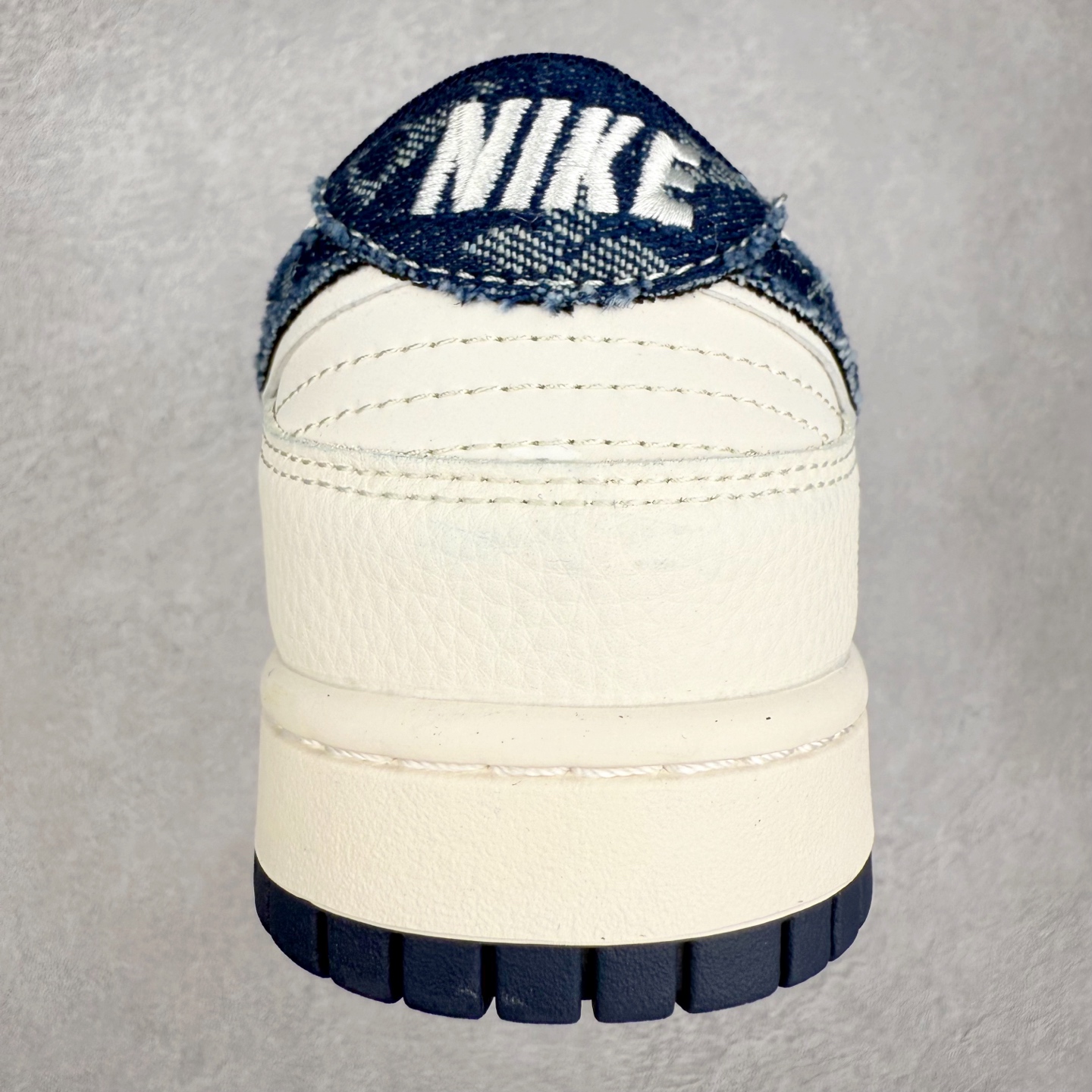 图片[8]-NK Dunk Low 定制配色 YX5066-386 大厂出品 极力推荐 原装头层材料 独家版型蒸餾加工帶來的是更好的视觉和脚感体验大厂纯原品质出货 清洁度 电绣工艺 皮料切割干净无任何毛边 细节完美 实拍调校N版已经零色差零失真 百分百还原实物色彩所见即所得 不存在货不对板色差等低级问题 选购参考实物拍摄 不混卖不参货 只用心做好货严格选品 承诺混一赔十 尺码：36 36.5 37.5 38 38.5 39 40 40.5 41 42 42.5 43 44 44.5 45-选品中心