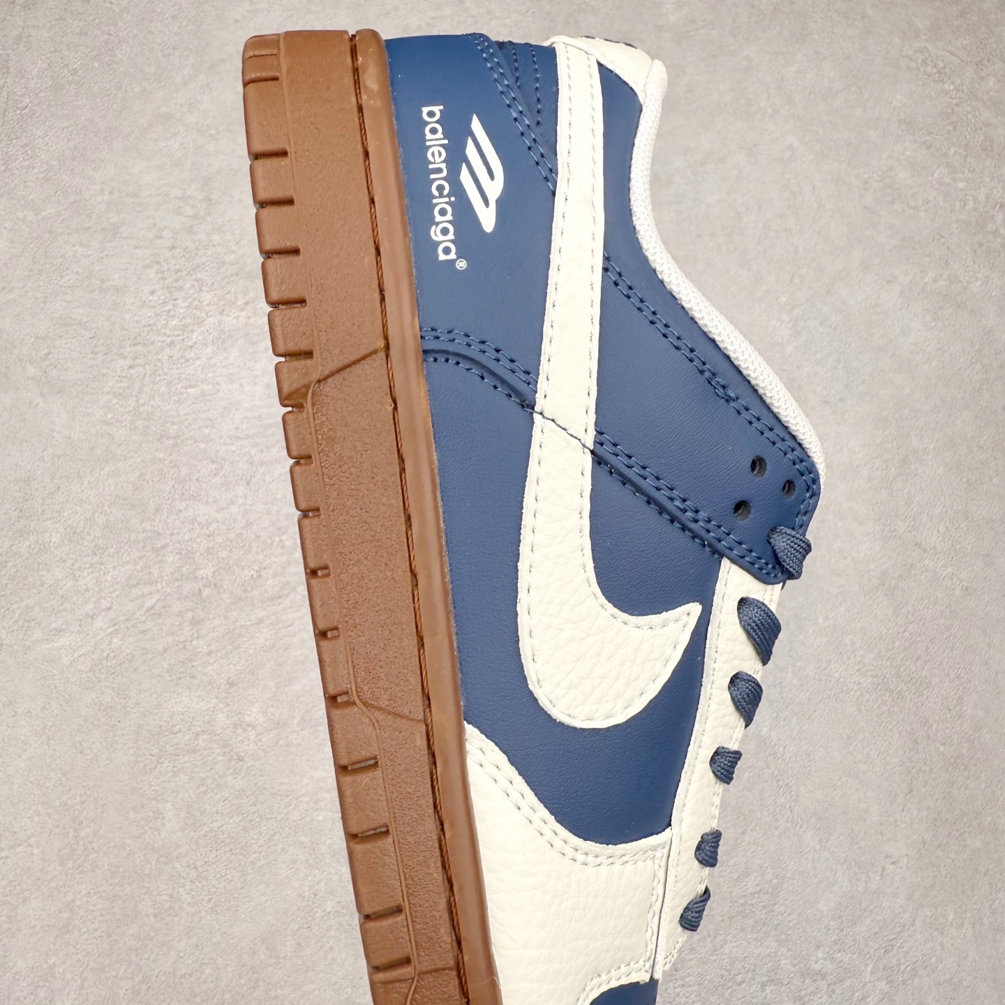 图片[6]-NK Dunk Low 定制配色 YX5066-367 大厂出品 极力推荐 原装头层材料 独家版型蒸餾加工帶來的是更好的视觉和脚感体验大厂纯原品质出货 清洁度 电绣工艺 皮料切割干净无任何毛边 细节完美 实拍调校N版已经零色差零失真 百分百还原实物色彩所见即所得 不存在货不对板色差等低级问题 选购参考实物拍摄 不混卖不参货 只用心做好货严格选品 承诺混一赔十 尺码：36 36.5 37.5 38 38.5 39 40 40.5 41 42 42.5 43 44 44.5 45-选品中心