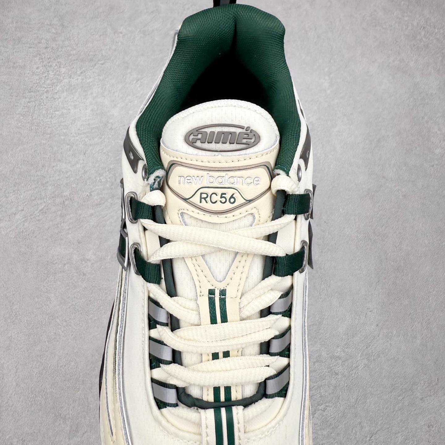 图片[5]-ALD x New Balance RC56 NB新百伦舒适耐磨 低帮休闲跑步鞋 网眼层叠反倒衬出旧化美感 锯齿外底雨天咬地稳 Trackster同款纹路像章鱼吸盘 尺码：36 37 37.5 38 38.5 39.5 40 40.5 41.5 42 42.5 43 44 44.5 45-选品中心