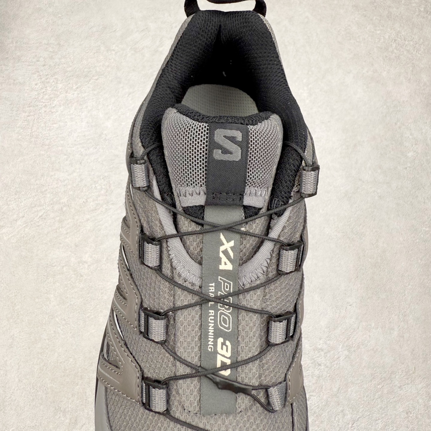 图片[5]-＃C版 SALOMON XA Pro 3D ADV 萨洛蒙潮流越野机能户外功能鞋 纯原外贸平台特供订单 耗时半年巨作 全套原纸板楦头开发 原厂特供网布配套加持 确保原汁原味 完美呈现版型 原档数据独家私模五层组合大底 原装Ortholite轻量化鞋垫 中底布带钢印编号 原厂TPU锁扣 进口港宝加持 后跟自然饱满 还原公司包裹性 鞋面采用SENSIFT贴合技术 全方位贴合包裹脚型 鞋跟部鞋底牵引设计 提供强大的抓地性能 更适应野外崎岖不平的道路 其3D ADVANCED CHASSIS底盘 材料轻量大化 钉齿设计更具稳定性 防护性 鞋底易磨损区运用CONTAGRIP高耐磨材料 应对城市硬质路面长距离跑考验 尺码：36 36.5 37.5 38 38.5 39 40 40.5 41 42 42.5 43 44 44.5 45-选品中心