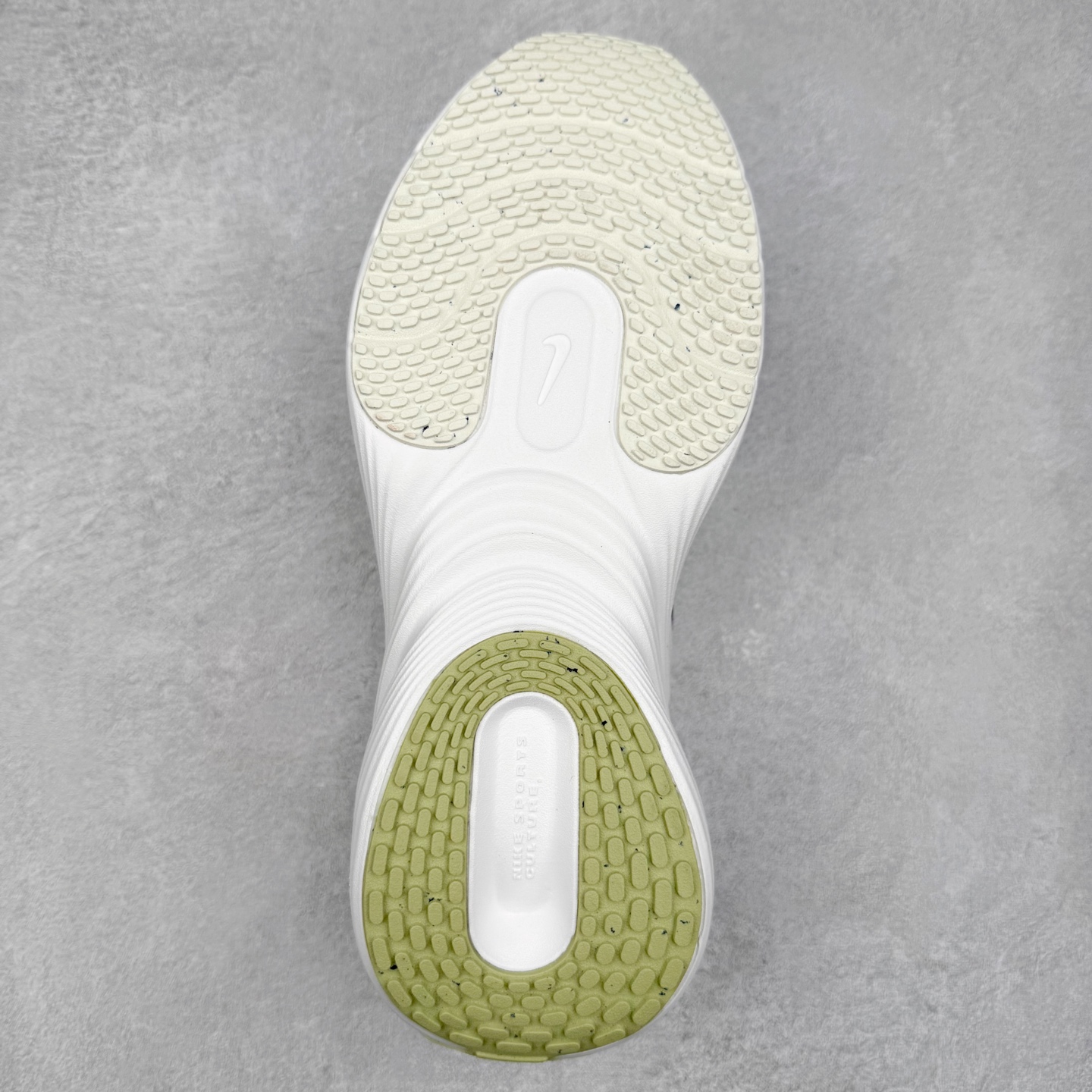 图片[9]-NK Uplift SC 简洁柔软舒适透气轻便 低帮 休闲跑步鞋 实拍调校N版已经零色差零失真 百分百还原实物色彩所见即所得 不存在货不对板色差等低级问题 选购参考实物拍摄 不混卖不参货 只用心做好货严格选品 承诺混一赔十 尺码：36 36.5 37.5 38 38.5 39 40 40.5 41 42 42.5 43 44 44.5 45-选品中心