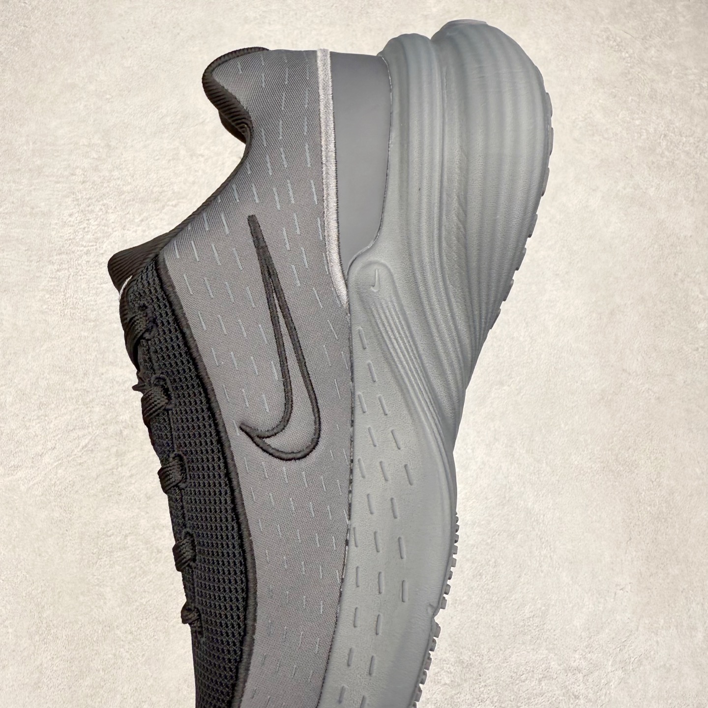 图片[7]-NK Uplift SC 简洁柔软舒适透气轻便 低帮 休闲跑步鞋 实拍调校N版已经零色差零失真 百分百还原实物色彩所见即所得 不存在货不对板色差等低级问题 选购参考实物拍摄 不混卖不参货 只用心做好货严格选品 承诺混一赔十 尺码：36 36.5 37.5 38 38.5 39 40 40.5 41 42 42.5 43 44 44.5 45-选品中心