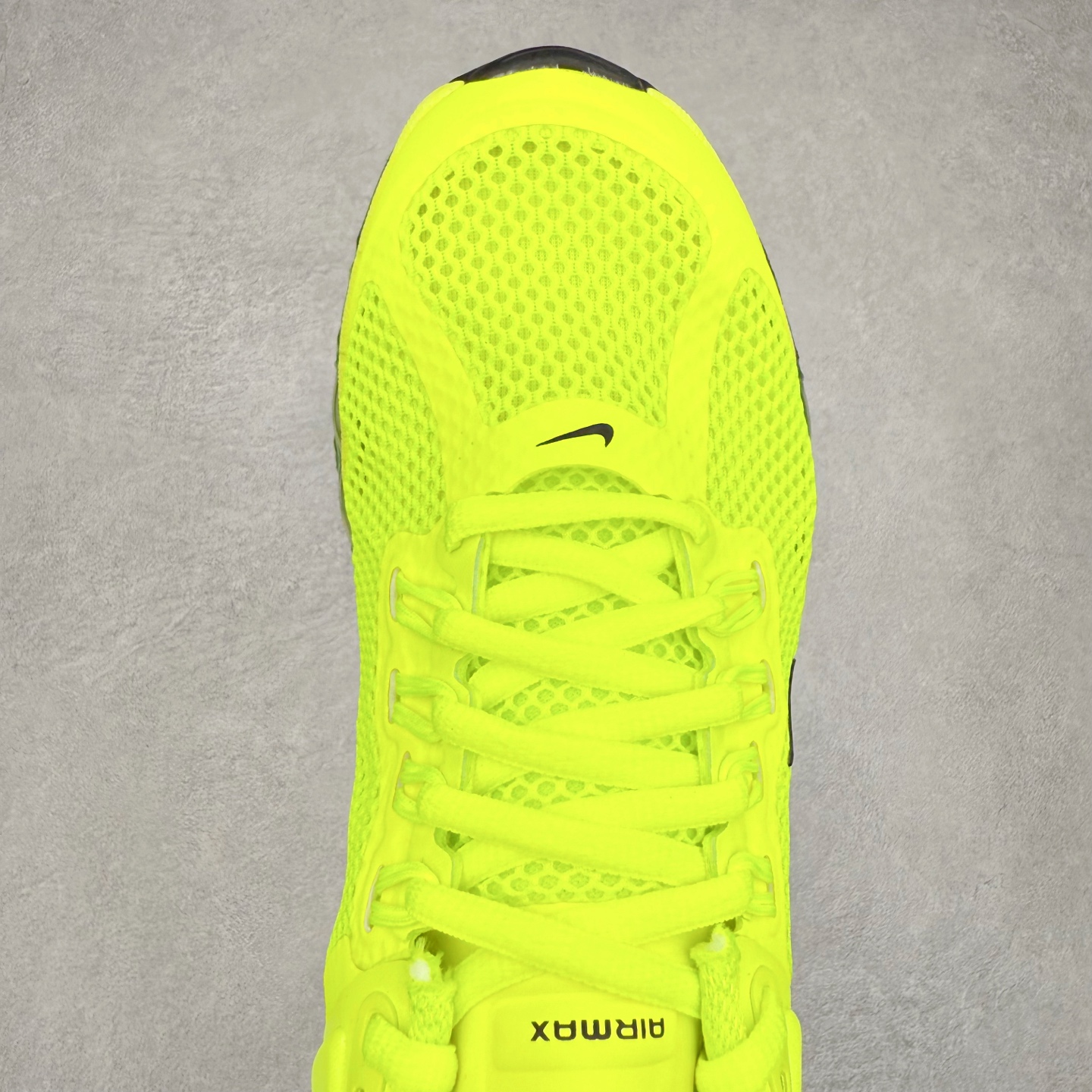 图片[4]-NK Air Max 2013 经典舒适时尚耐磨透气低帮气垫跑步鞋 HF3660-700 携时尚设计闪亮回归 出众有型 采用网眼布细节和运动风无缝覆面 助你保持清爽感受 塑就焕新造型 经典 Flywire 设计搭配经典全掌型 Max Air 缓震配置 缔造出众舒适感和支撑效果实拍调校N版已经零色差零失真 百分百还原实物色彩所见即所得 不存在货不对板色差等低级问题 选购参考实物拍摄 不混卖不参货 只用心做好货严格选品 承诺混一赔十 尺码：36 36.5 37.5 38 38.5 39 40 40.5 41 42 42.5 43 44 44.5 45 46-选品中心