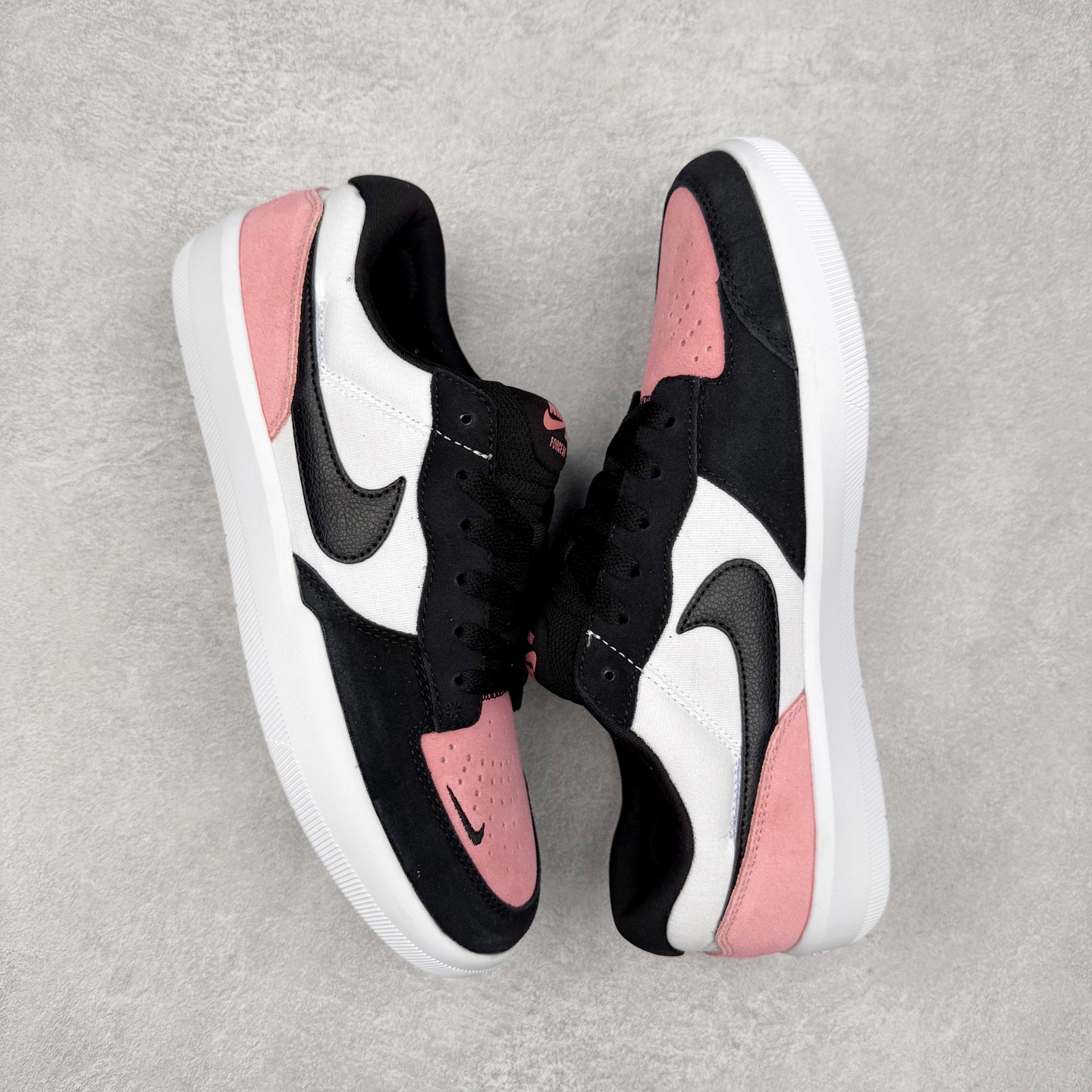 图片[3]-NK SB Force 58 空军58系列低帮休闲运动滑板板鞋 CZ2959-600 鞋面由帆布和麂皮拼接 层次感丰富 搭配硫化外底 耐磨耐穿 鞋舌及中底后跟处饰有SB Logo 表明鞋款身份 采用包边设计 经久耐穿 硫化结构则有效提升灵活性 穿上这款全新推出的创意力作 助你耀动街头 尺码：36 36.5 37.5 38 38.5 39 40 40.5 41 42 42.5 43 44 45-选品中心