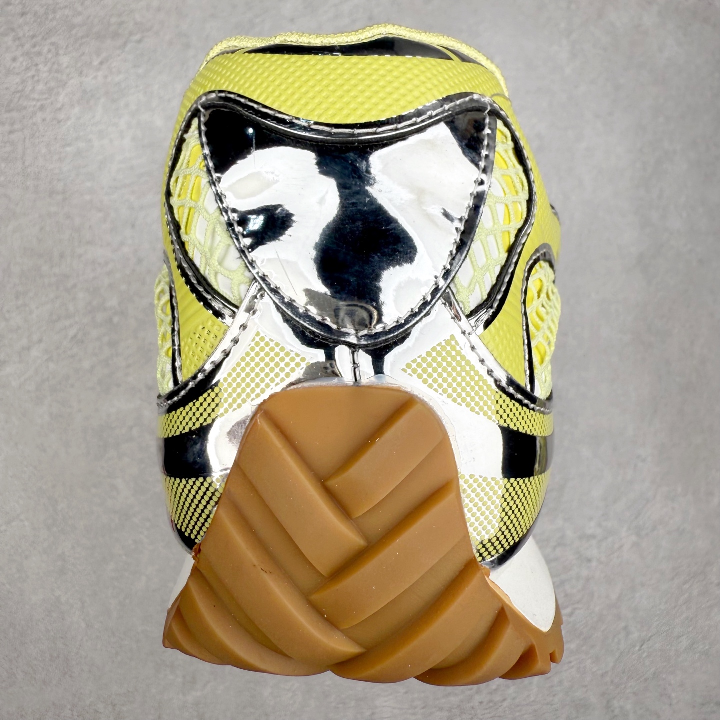 图片[8]-BOTTEGA VENETA Orbit Runner BV葆蝶家时尚休闲王一博同款老爹鞋运动鞋 原版开发 一比一打造 相似度百分之99以上 市场一梯队级别品质 区别市场任何标文顶级品质版本 采用轻质科技网布面料 搭配几何图案设计橡胶外底 王炸系列 高版本 认准套包工艺 实际增高很多哦 还是一样显腿细非常nice 耐玩耐造 对标对版 套包鞋工艺 认准高版本 大底选用拼色TPU大底 配置原版包装 尺码：35 36 37 38 39 40 41 42 43 44 45-选品中心