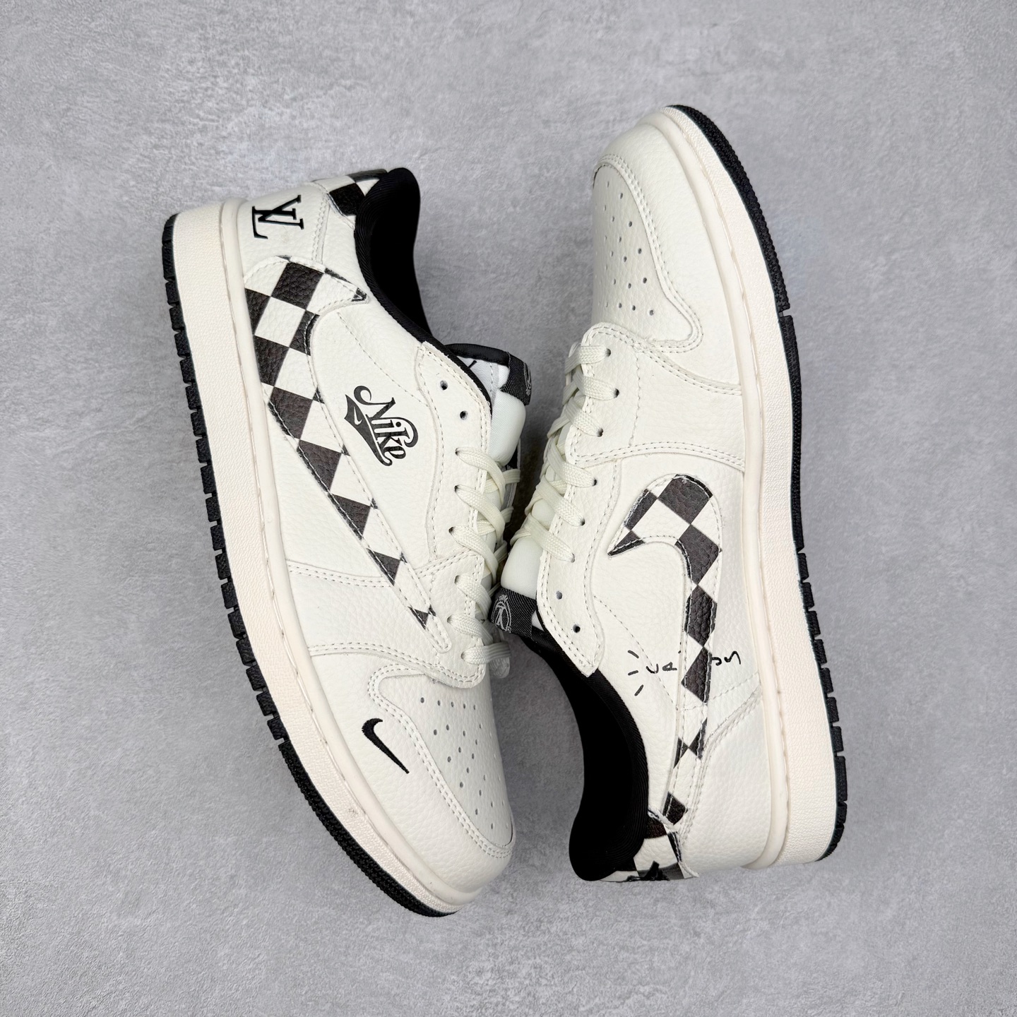 图片[3]-TS x Air Jordan AJ1 Low 倒钩低帮联名定制配色 LD2028-040 原厂内置气垫魔块 A模大底 头层小牛皮 鞋舌AJ原厂专用牛津布+AJ专用反口珍珠布+原厂无杂质高弹内里海棉+特殊封边弹力鞋带 实拍调校N版已经零色差零失真 百分百还原实物色彩所见即所得 不存在货不对板色差等低级问题 选购参考实物拍摄 不混卖不参货 只用心做好货严格选品 承诺混一赔十 尺码：36 36.5 37.5 38 38.5 39 40 40.5 41 42 42.5 43 44 44.5 45-选品中心