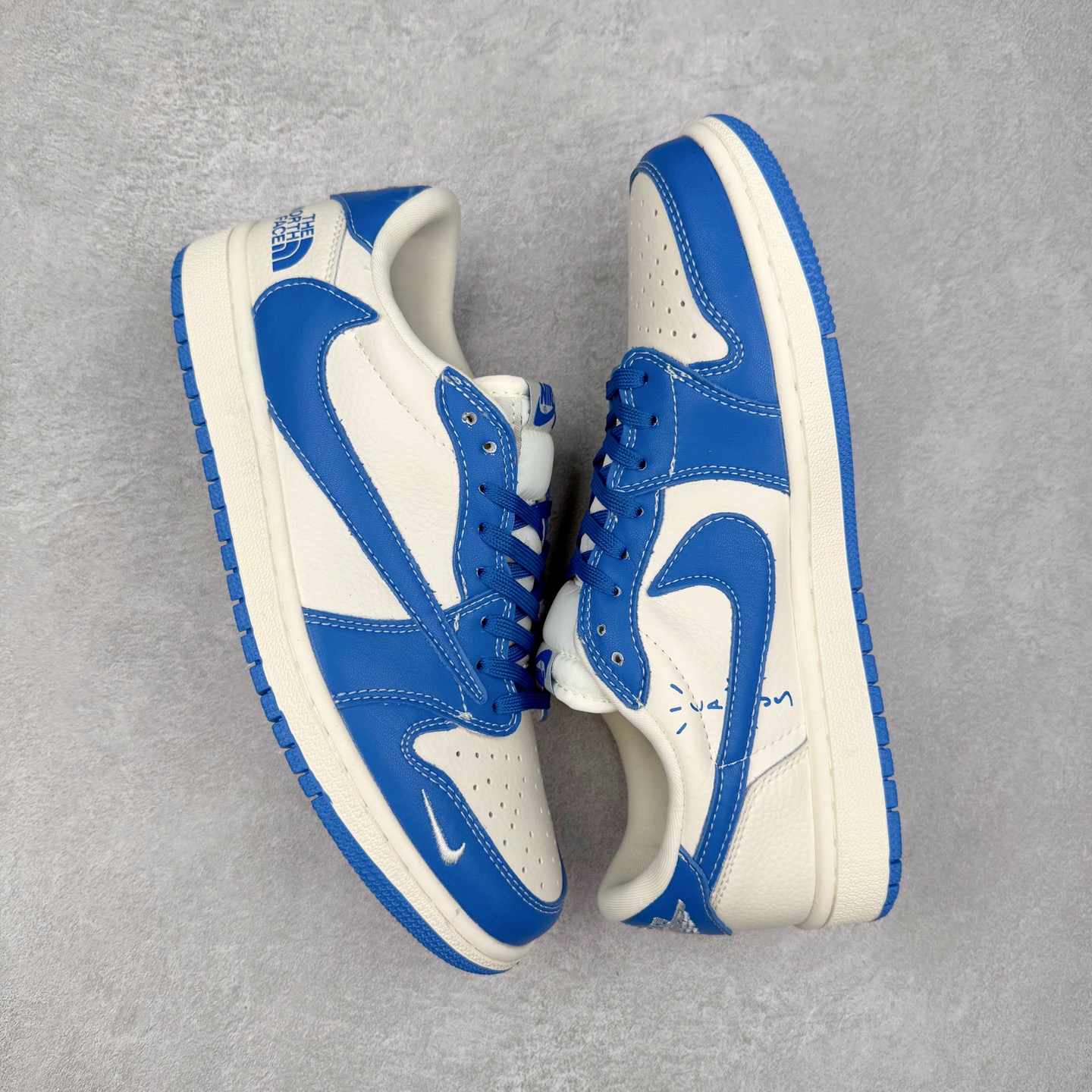 图片[3]-TS x Air Jordan AJ1 Low 倒钩低帮联名定制配色 LD2025-033 原厂内置气垫魔块 A模大底 头层小牛皮 鞋舌AJ原厂专用牛津布+AJ专用反口珍珠布+原厂无杂质高弹内里海棉+特殊封边弹力鞋带 实拍调校N版已经零色差零失真 百分百还原实物色彩所见即所得 不存在货不对板色差等低级问题 选购参考实物拍摄 不混卖不参货 只用心做好货严格选品 承诺混一赔十 尺码：36 36.5 37.5 38 38.5 39 40 40.5 41 42 42.5 43 44 44.5 45-选品中心