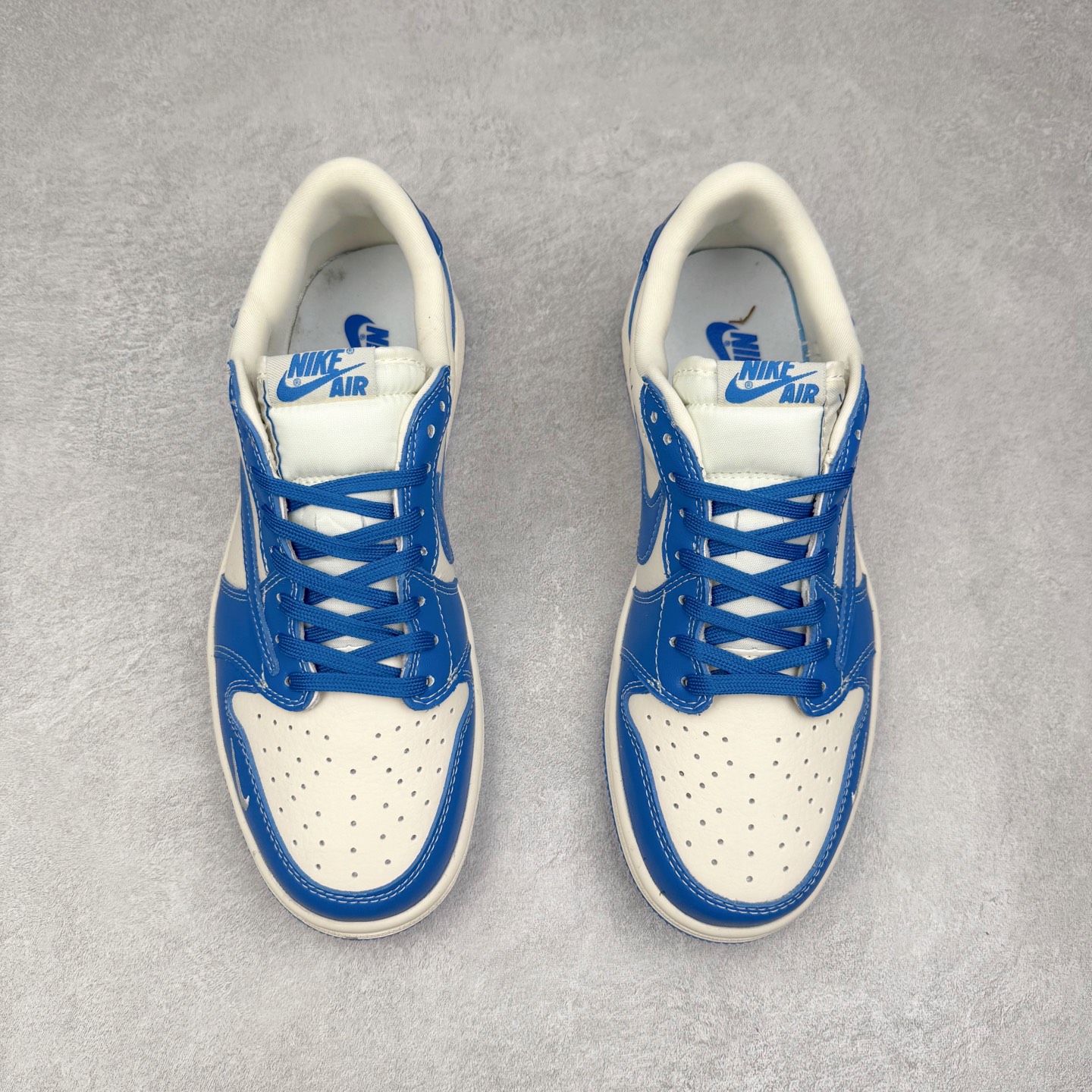 图片[2]-TS x Air Jordan AJ1 Low 倒钩低帮联名定制配色 LD2025-033 原厂内置气垫魔块 A模大底 头层小牛皮 鞋舌AJ原厂专用牛津布+AJ专用反口珍珠布+原厂无杂质高弹内里海棉+特殊封边弹力鞋带 实拍调校N版已经零色差零失真 百分百还原实物色彩所见即所得 不存在货不对板色差等低级问题 选购参考实物拍摄 不混卖不参货 只用心做好货严格选品 承诺混一赔十 尺码：36 36.5 37.5 38 38.5 39 40 40.5 41 42 42.5 43 44 44.5 45-选品中心