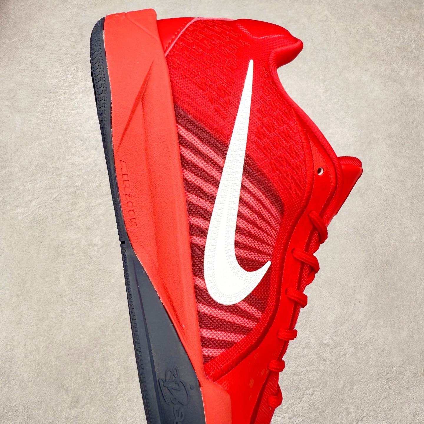 图片[6]-NK Sabrina 2 \’lonic\’ 萨布丽娜二代签名减震防滑低帮篮球鞋 FQ2174 灵感来自 lonescu 的罗马尼亚传统 在前掌和鞋眼处采用特殊图案 向传统的罗马尼亚艺术和建筑致敬 它配备了全掌 NK React 缓震系统 并在前脚掌处配备了 Zoom Air 气垫 大胆的任何人任何地方 信息嵌入中底 象征着 lonescu的竞争精神以及她相信梦想家可以来自任何地方 该鞋还包括带锁定中足束带系统 以帮助固定脚部 Sabrina 1 的这款产品采用光子粉尘、无烟煤色、紫红色梦幻、浅烟灰色和浅骨色配色方案 尺码：36 36.5 37.5 38 38.5 39 40 40.5 41 42 42.5 43 44 44.5 45 46-选品中心