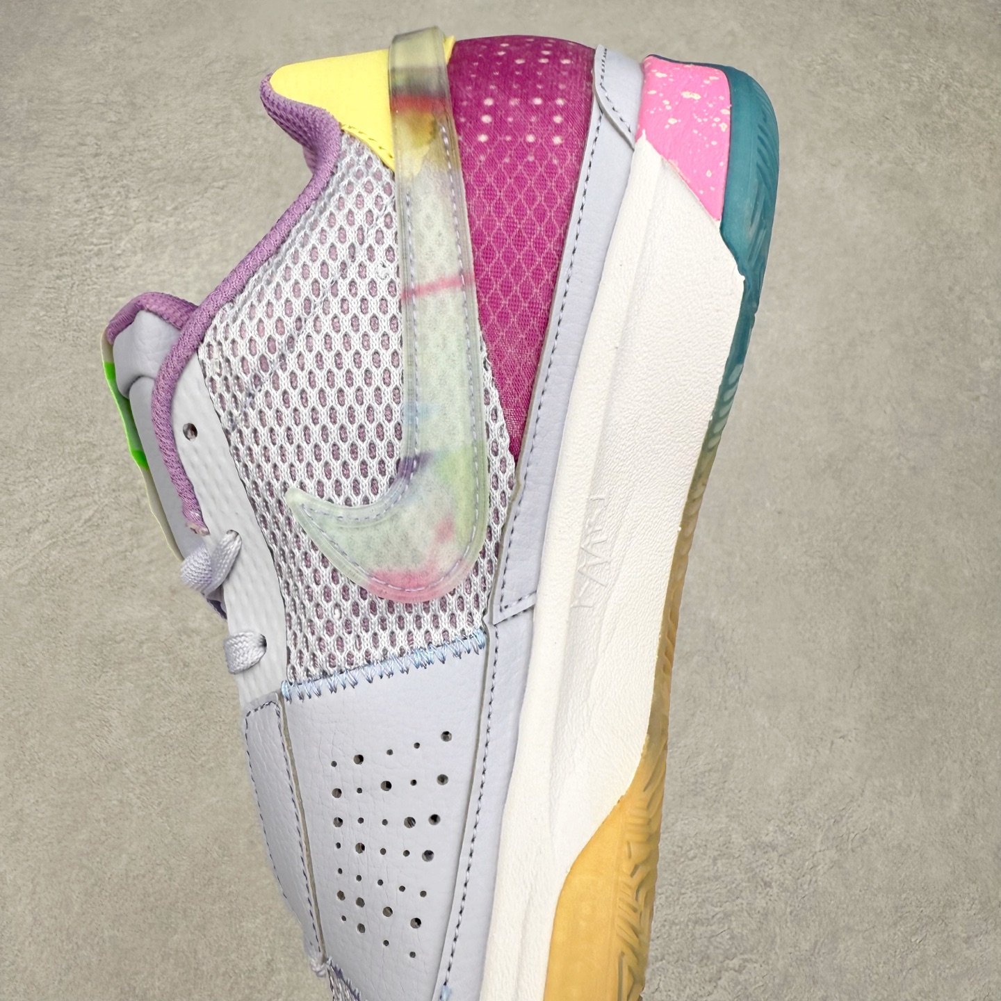 Nike JA 1/2 EP Morant Basketball Shoes, Low-Top Design, Enhanced Ankle Support 7 i1753929737941 713 0 6