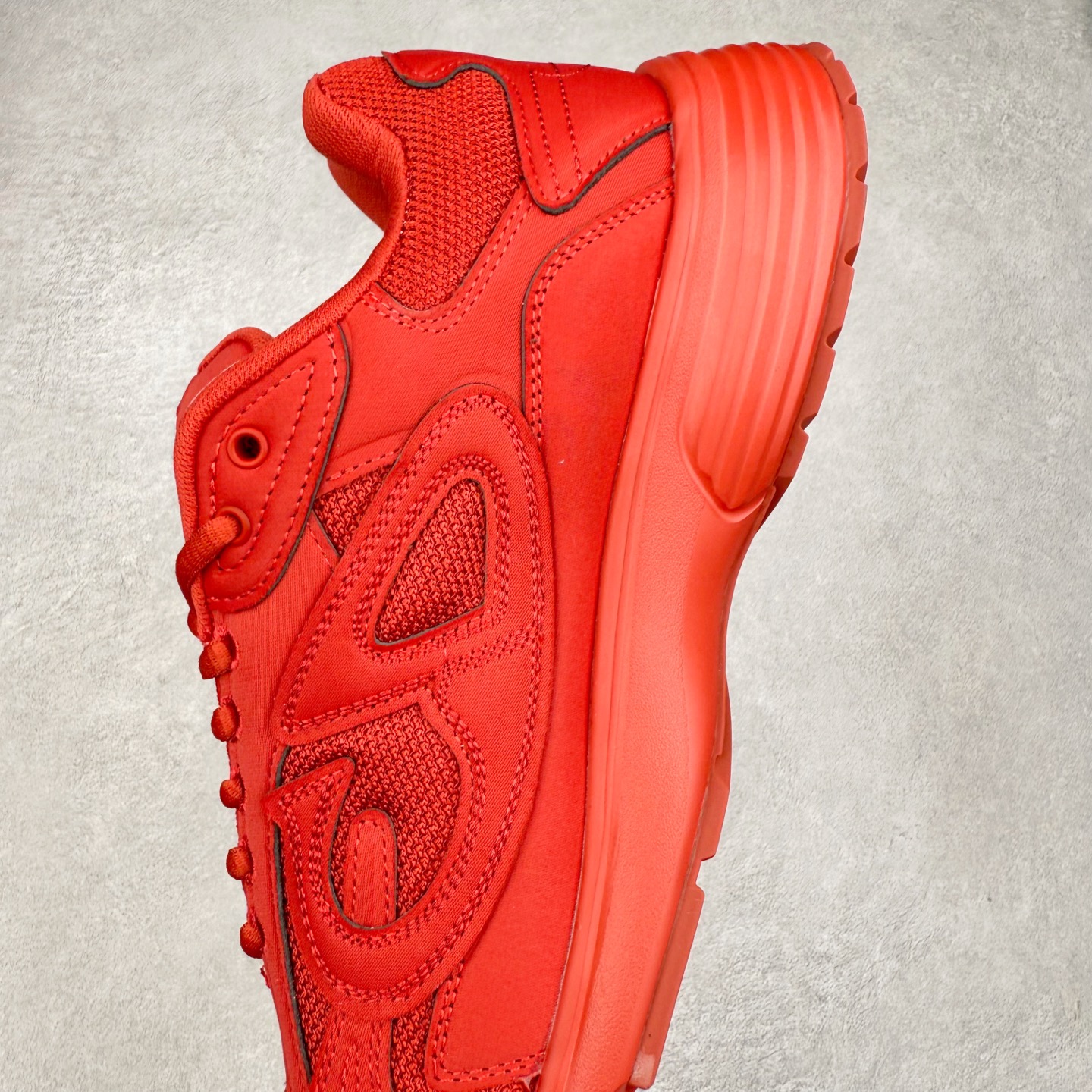 图片[7]-＃纯原福利 Dior x Stone Island 迪奥石头岛联名款B30系列休闲运动鞋老爹鞋 这次精彩的合作堪称一场别开生面的对话，展现了非凡的创意。金•琼斯 （KIM JONES）倾情呈献 DIOR AND STONEISLAND 限定系列，经典罗盘玫瑰与 DIOR 徽标相互融合 该款系列采用黑网色眼织物白和色科技料面精心制作，作饰以反光“CD30”图形标志，外格轻盈的刻雕效果橡胶鞋搭底配标志性点的缀提升格调，内弹部力细节塑造想理的舒适穿着体验可与各休式闲造型配搭，彰显尚时现代的运风动范 尺码：38 39 40 41 42 43 44 45 46 47-选品中心