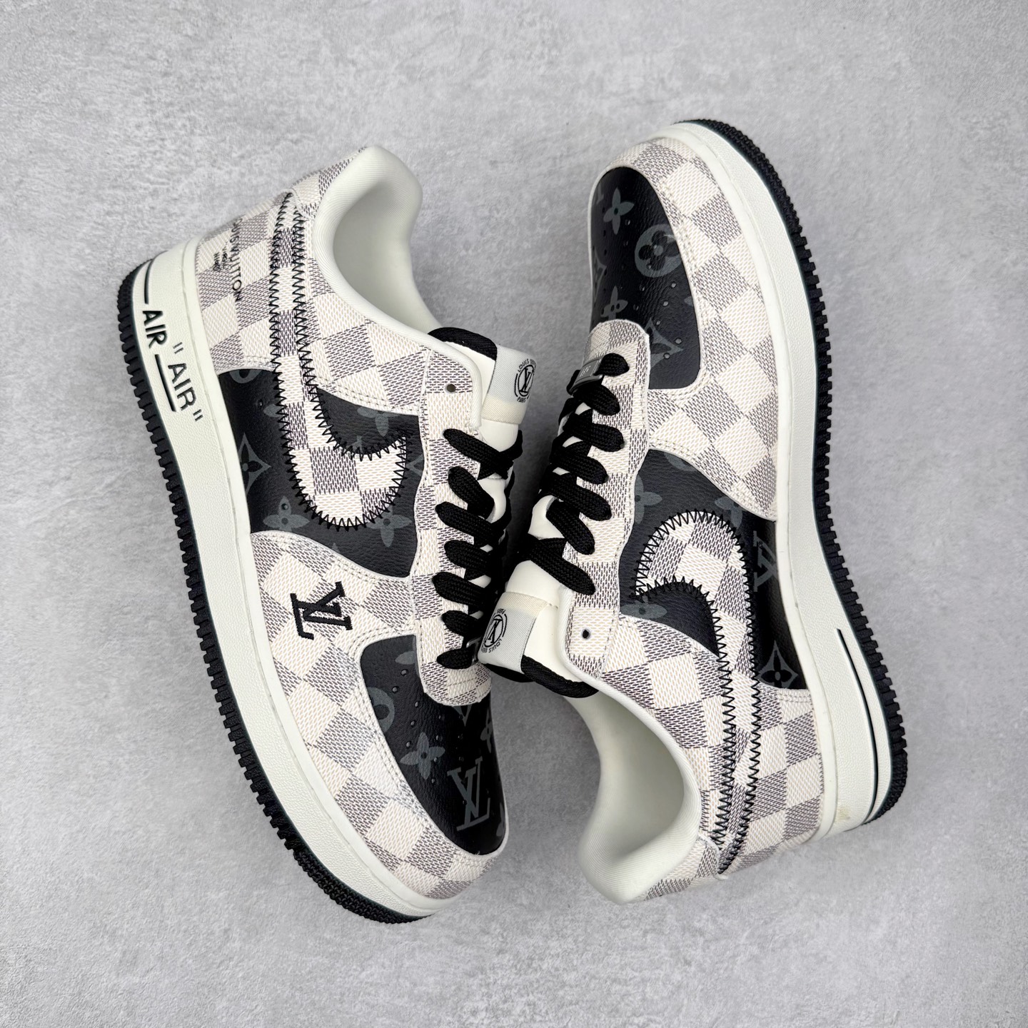 图片[3]-NK Air Force 1´07 Low 空军一号低帮百搭休闲运动板鞋 SC0601-562 柔软、弹性十足的缓震性能和出色的中底设计 横跨复古与现代的外型结合 造就出风靡全球 三十多年的Force 1 直到今天还深受青睐 实拍调校N版已经零色差零失真 百分百还原实物色彩所见即所得 不存在货不对板色差等低级问题 选购参考实物拍摄 不混卖不参货 只用心做好货严格选品 承诺混一赔十 尺码：36 36.5 37.5 38 38.5 39 40 40.5 41 42 42.5 43 44 44.5 45-选品中心