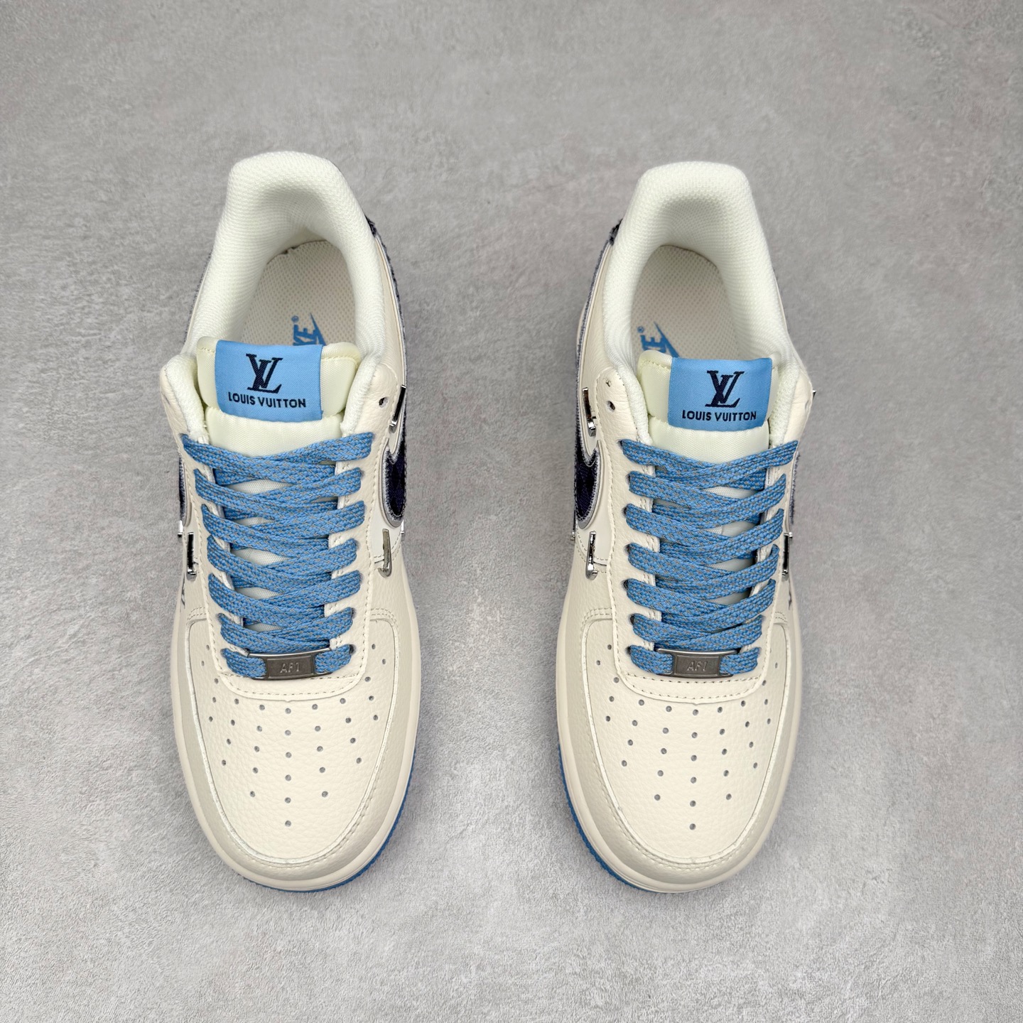 图片[2]-NK Air Force 1´07 Low 空军一号低帮百搭休闲运动板鞋 XS2869-003 柔软、弹性十足的缓震性能和出色的中底设计 横跨复古与现代的外型结合 造就出风靡全球 三十多年的Force 1 直到今天还深受青睐 实拍调校N版已经零色差零失真 百分百还原实物色彩所见即所得 不存在货不对板色差等低级问题 选购参考实物拍摄 不混卖不参货 只用心做好货严格选品 承诺混一赔十 尺码：36 36.5 37.5 38 38.5 39 40 40.5 41 42 42.5 43 44 44.5 45-选品中心