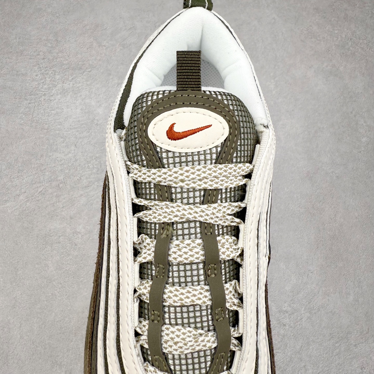 图片[5]-NK Air Max 97 SE 复古气垫跑鞋 深绿 FB9619-001 原装批次子弹 拆解原鞋开发 打造全市场最强版本子弹 这里只对比原鞋原厂TPU反光材料 市场首家原模原气垫 拒绝套用公底原档案Swoosh电绣 卡色匹配原版 尺码：36 36.5 37.5 38 38.5 39 40 40.5 41 42 42.5 43 44 44.5 45-选品中心