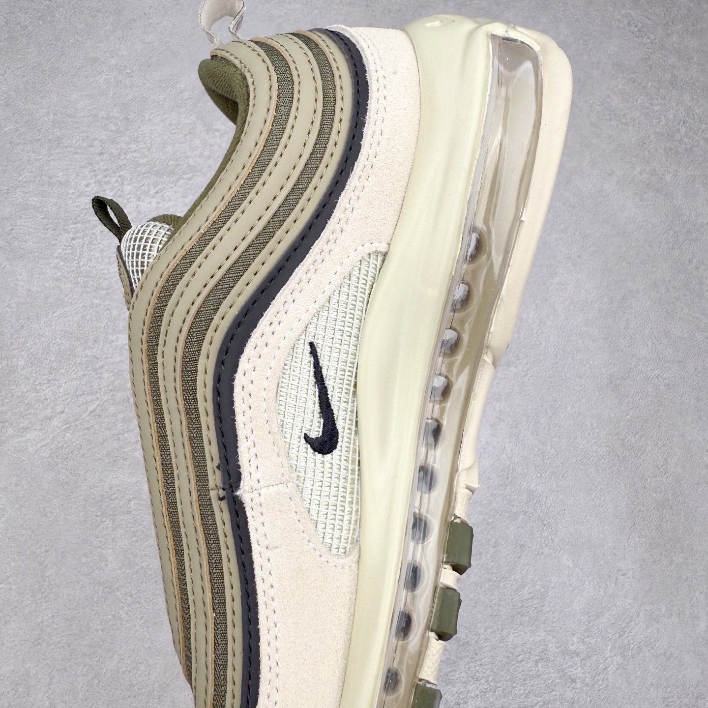 图片[7]-NK Air Max 97 SE 复古气垫跑鞋 淡绿 FB9619-002 原装批次子弹 拆解原鞋开发 打造全市场最强版本子弹 这里只对比原鞋原厂TPU反光材料 市场首家原模原气垫 拒绝套用公底原档案Swoosh电绣 卡色匹配原版 尺码：36 36.5 37.5 38 38.5 39 40 40.5 41 42 42.5 43 44 44.5 45-选品中心