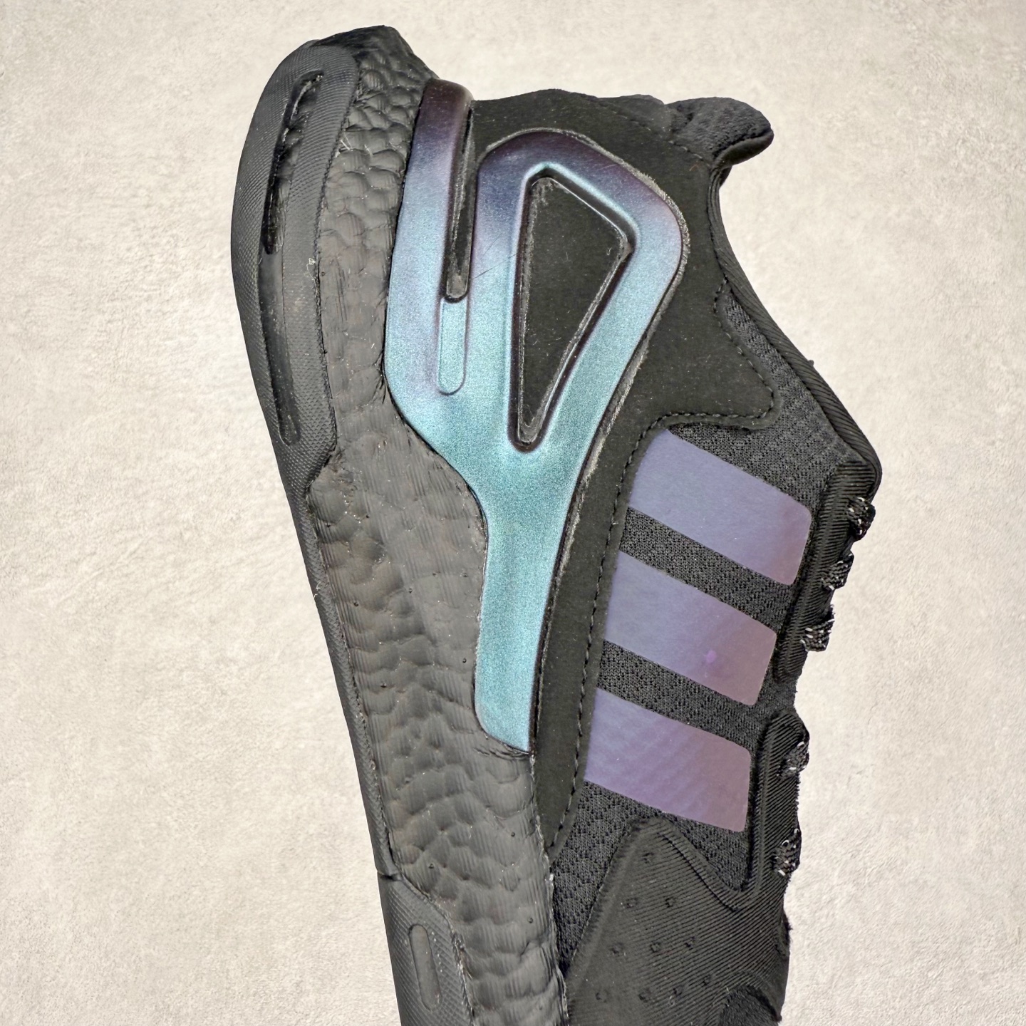 图片[6]-＃纯原福利 AD Nite Jogger 2019 Boost 联名夜行者复古跑鞋 原厂材料 原厂大底 私家独模 网布搭配麂皮拼接打造鞋面 极具复古风格鞋头及鞋跟点缀3M反光设计极为亮眼中底采用全掌 Boost 科技 厚度相当可观 脚感极佳 尺码：36 36.5 37 38 38.5 39 40 40.5 41 42 42.5 43 44 44.5 45-选品中心