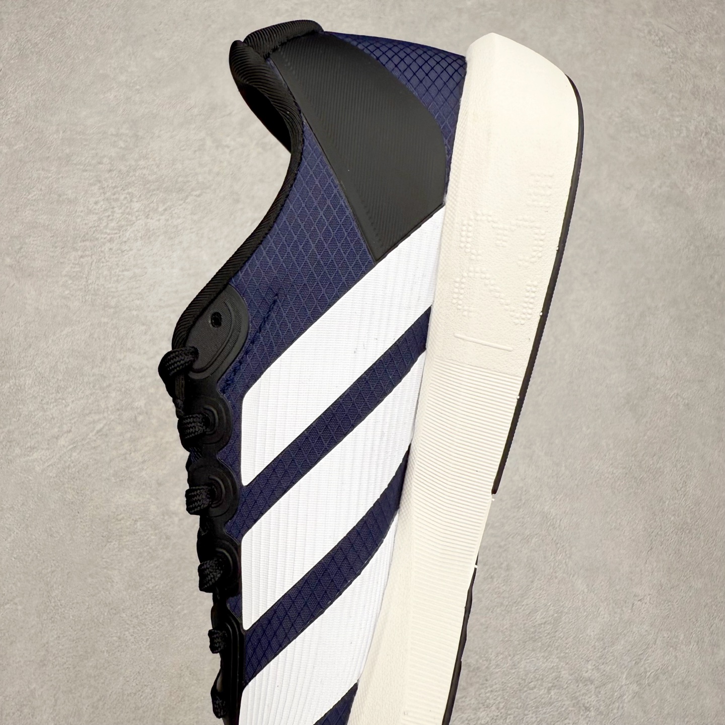 图片[7]-AD Adizero BK 夏季透气网眼竞速跑鞋 JP6515 融合Lightstrike和Lightstrike Pro技术 采用乙烯/乙酸乙烯酯(EVA)材质 打造舒适中底 含ENERGYROD能量碳柱 旨在为步伐添活力 尺码：36 36.5 37 38 38.5 39 40 40.5 41 42 42.5 43 44 44.5 45-选品中心