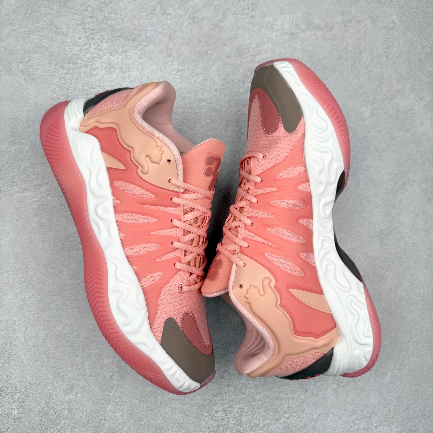 图片[3]-PUMA STEWIE 3 彪马舒适百搭防滑耐磨低帮 篮球鞋 实拍调校N版已经零色差零失真 百分百还原实物色彩所见即所得 不存在货不对板色差等低级问题 选购参考实物拍摄 不混卖不参货 只用心做好货严格选品 承诺混一赔十 尺码：36 36.5 37.5 38 38.5 39 40 40.5 41 42 42.5 43 44 44.5 45-选品中心