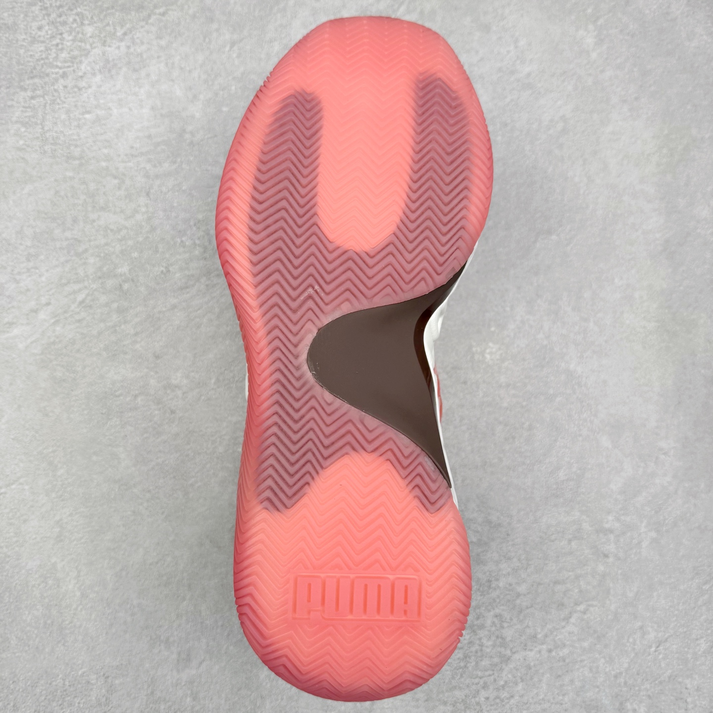 图片[9]-PUMA STEWIE 3 彪马舒适百搭防滑耐磨低帮 篮球鞋 实拍调校N版已经零色差零失真 百分百还原实物色彩所见即所得 不存在货不对板色差等低级问题 选购参考实物拍摄 不混卖不参货 只用心做好货严格选品 承诺混一赔十 尺码：36 36.5 37.5 38 38.5 39 40 40.5 41 42 42.5 43 44 44.5 45-选品中心