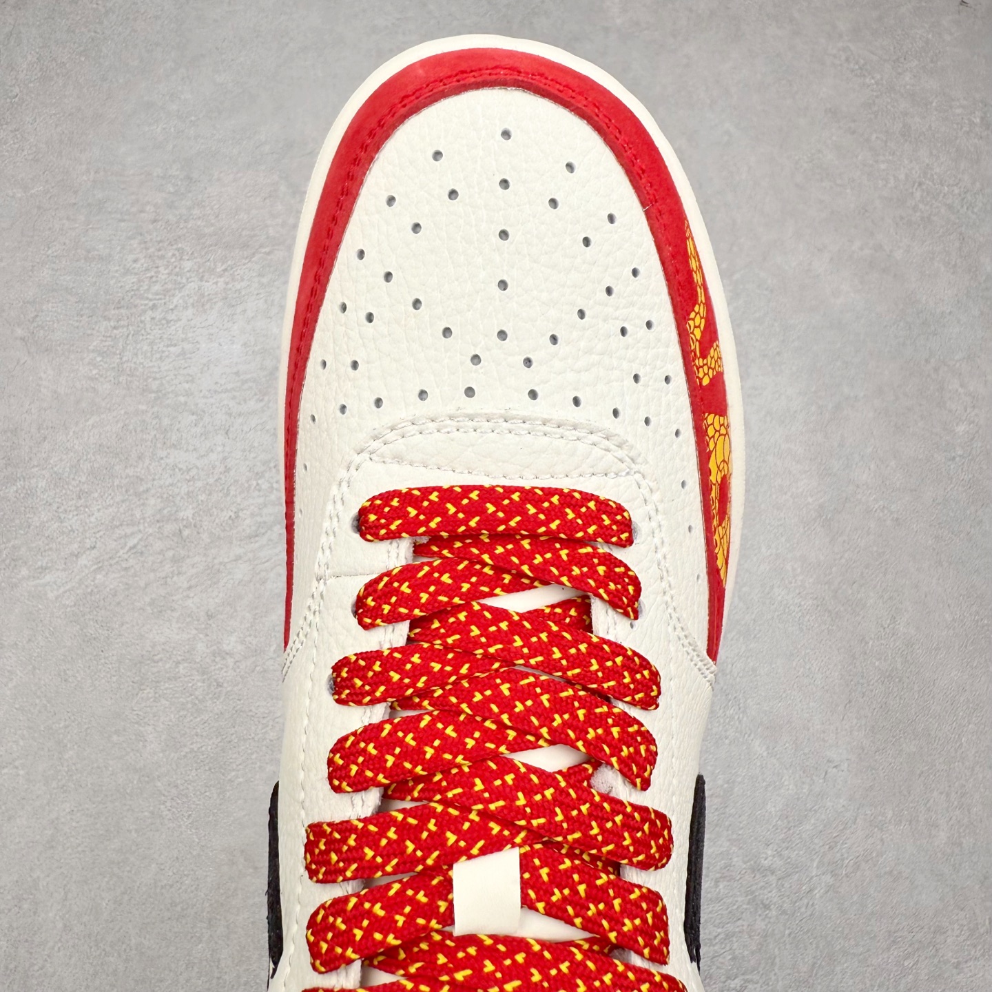 图片[4]-＃福利特价 NK Court Vision 1 Low低帮板鞋运动鞋休闲鞋 折边针车 工艺难度大 原楦头原纸板 原装鞋盒 定制五金配件 内置全掌气垫 原厂鞋底 尺码：36 36.5 37.5 38 38.5 39 40 40.5 41 42 42.5 43 44 44.5 45-选品中心