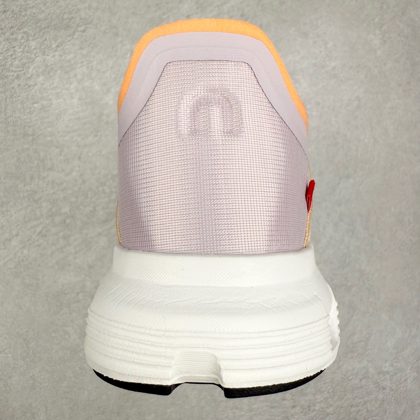 图片[8]-On Cloud 6 Push 昂跑减震生活休闲鞋 此运动品牌 开创于2010年 缓震着陆、强效回弹、轻柔质感的设计构思始终是ON研制关键 与此同时基于“为全球提供革新性的跑步感受”信念 陆续推出了多款跑鞋及其以专业运动人体跑步工程学为设计关键的功能性跑步服饰设备 让跑者不费力气地畅快畅跑 尺码：36 36.5 37.5 38 38.5 39 40 40.5 41 42 42.5 43 44 44.5 45-选品中心