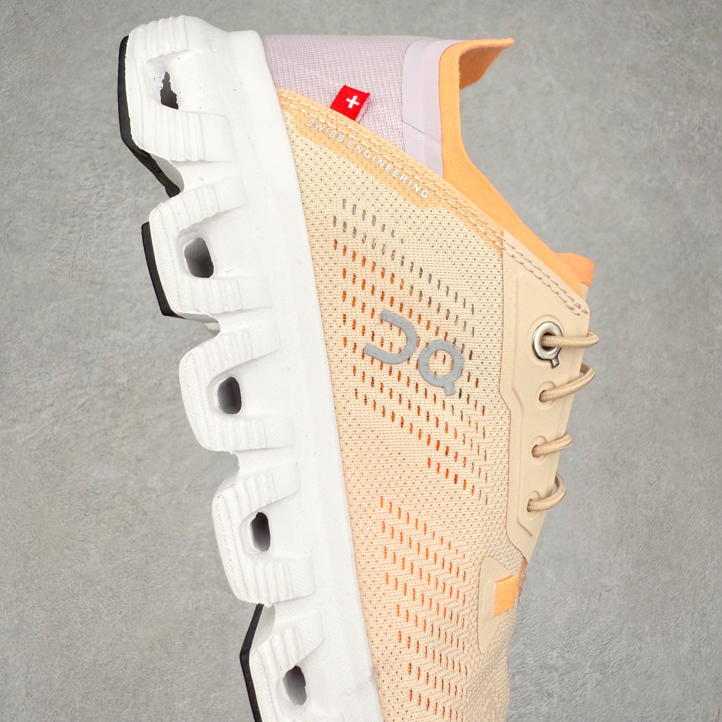 图片[6]-On Cloud 6 Push 昂跑减震生活休闲鞋 此运动品牌 开创于2010年 缓震着陆、强效回弹、轻柔质感的设计构思始终是ON研制关键 与此同时基于“为全球提供革新性的跑步感受”信念 陆续推出了多款跑鞋及其以专业运动人体跑步工程学为设计关键的功能性跑步服饰设备 让跑者不费力气地畅快畅跑 尺码：36 36.5 37.5 38 38.5 39 40 40.5 41 42 42.5 43 44 44.5 45-选品中心