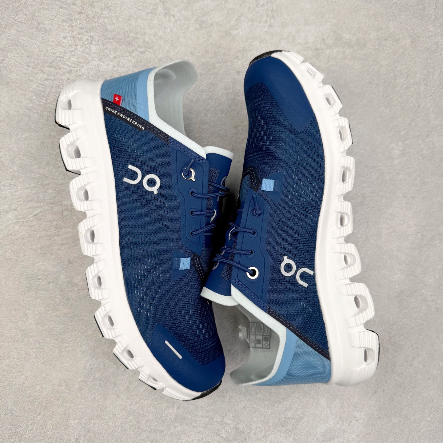 图片[3]-On Cloud 6 Push 昂跑减震生活休闲鞋 此运动品牌 开创于2010年 缓震着陆、强效回弹、轻柔质感的设计构思始终是ON研制关键 与此同时基于“为全球提供革新性的跑步感受”信念 陆续推出了多款跑鞋及其以专业运动人体跑步工程学为设计关键的功能性跑步服饰设备 让跑者不费力气地畅快畅跑 尺码：36 36.5 37.5 38 38.5 39 40 40.5 41 42 42.5 43 44 44.5 45-选品中心