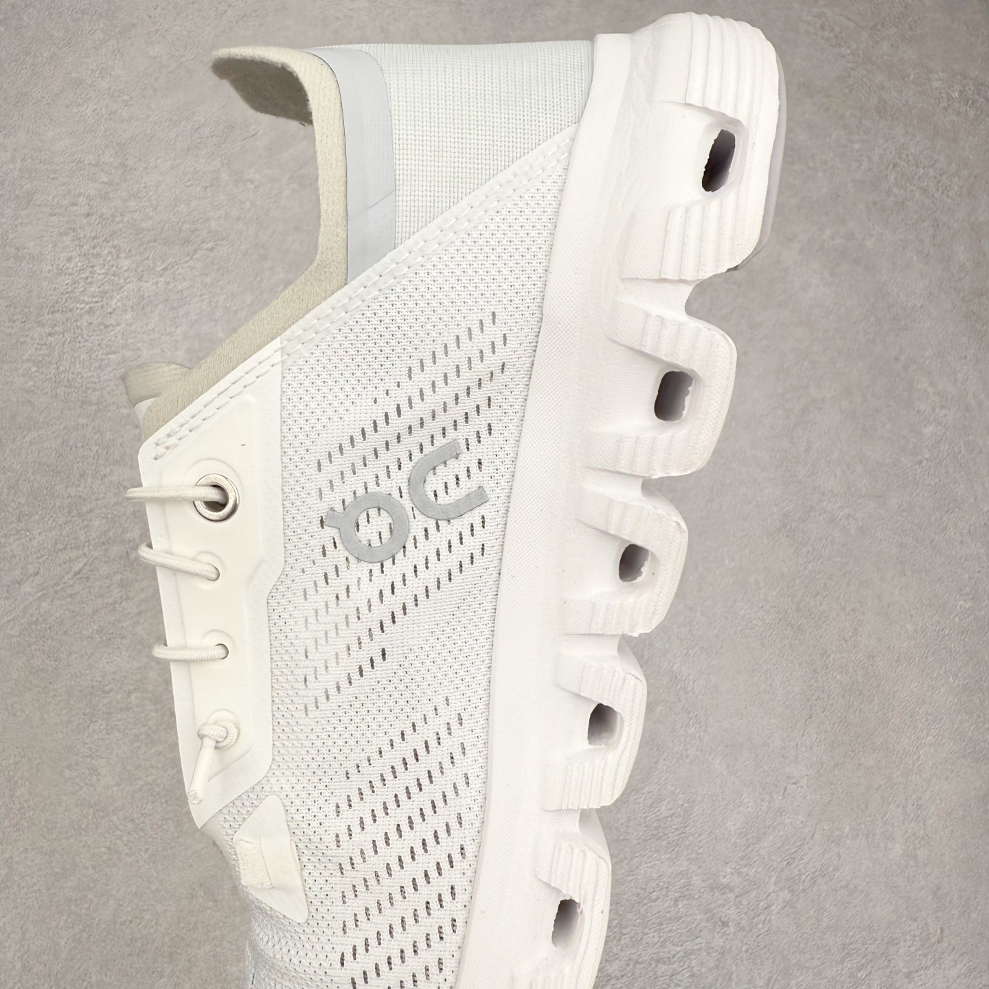 图片[7]-On Cloud 6 Push 昂跑减震生活休闲鞋 此运动品牌 开创于2010年 缓震着陆、强效回弹、轻柔质感的设计构思始终是ON研制关键 与此同时基于“为全球提供革新性的跑步感受”信念 陆续推出了多款跑鞋及其以专业运动人体跑步工程学为设计关键的功能性跑步服饰设备 让跑者不费力气地畅快畅跑 尺码：36 36.5 37.5 38 38.5 39 40 40.5 41 42 42.5 43 44 44.5 45-选品中心