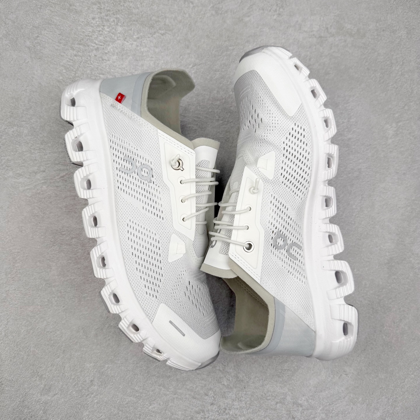 图片[3]-On Cloud 6 Push 昂跑减震生活休闲鞋 此运动品牌 开创于2010年 缓震着陆、强效回弹、轻柔质感的设计构思始终是ON研制关键 与此同时基于“为全球提供革新性的跑步感受”信念 陆续推出了多款跑鞋及其以专业运动人体跑步工程学为设计关键的功能性跑步服饰设备 让跑者不费力气地畅快畅跑 尺码：36 36.5 37.5 38 38.5 39 40 40.5 41 42 42.5 43 44 44.5 45-选品中心