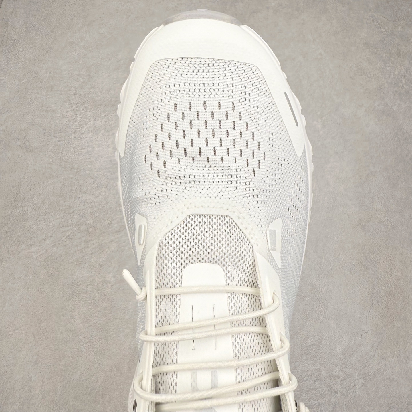 图片[4]-On Cloud 6 Push 昂跑减震生活休闲鞋 此运动品牌 开创于2010年 缓震着陆、强效回弹、轻柔质感的设计构思始终是ON研制关键 与此同时基于“为全球提供革新性的跑步感受”信念 陆续推出了多款跑鞋及其以专业运动人体跑步工程学为设计关键的功能性跑步服饰设备 让跑者不费力气地畅快畅跑 尺码：36 36.5 37.5 38 38.5 39 40 40.5 41 42 42.5 43 44 44.5 45-选品中心