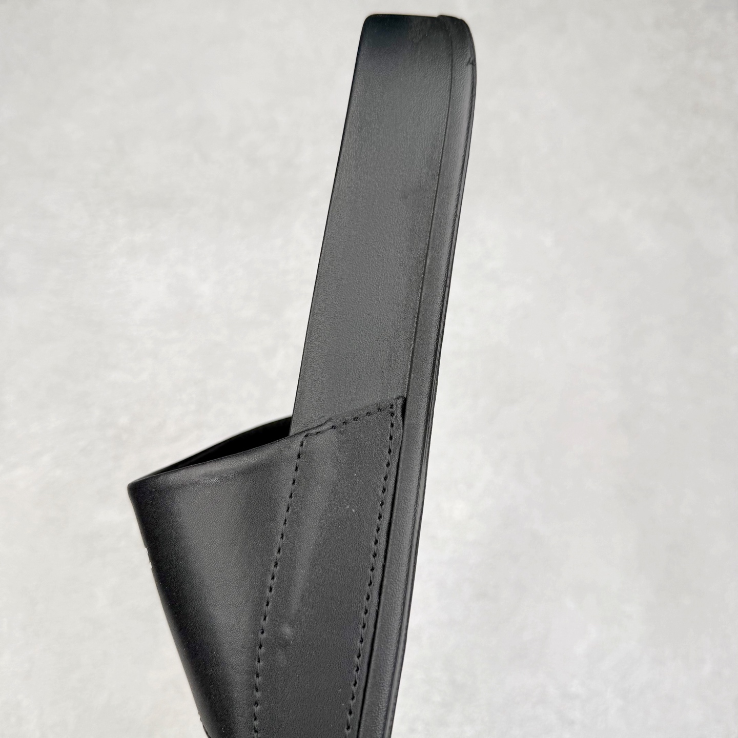 图片[7]-迪桑特DESCENTE ICING Nars 舒适 防滑防磨一字拖鞋 男女同款 黑色 尺码：36/45-选品中心