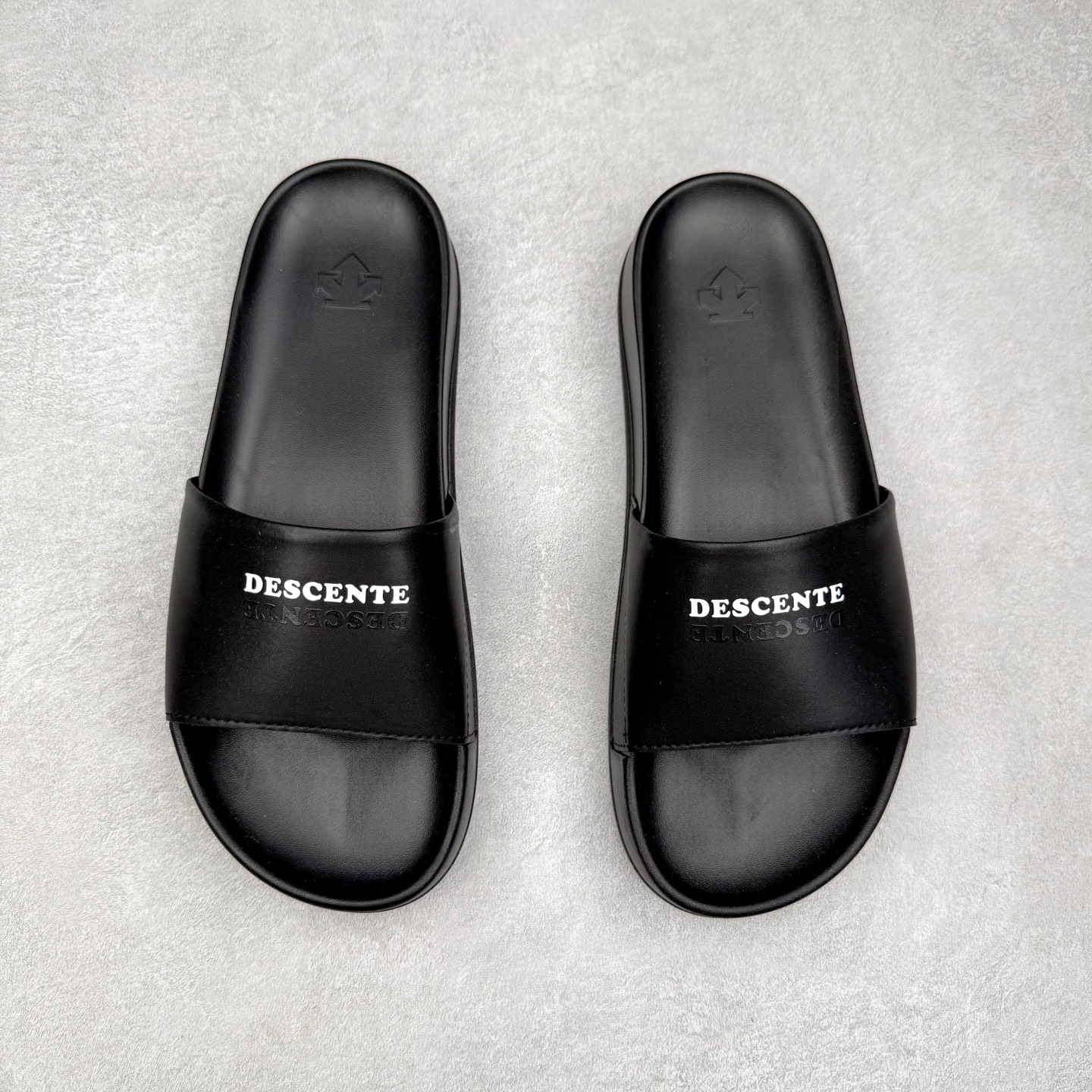 图片[2]-迪桑特DESCENTE ICING Nars 舒适 防滑防磨一字拖鞋 男女同款 黑色 尺码：36/45-选品中心