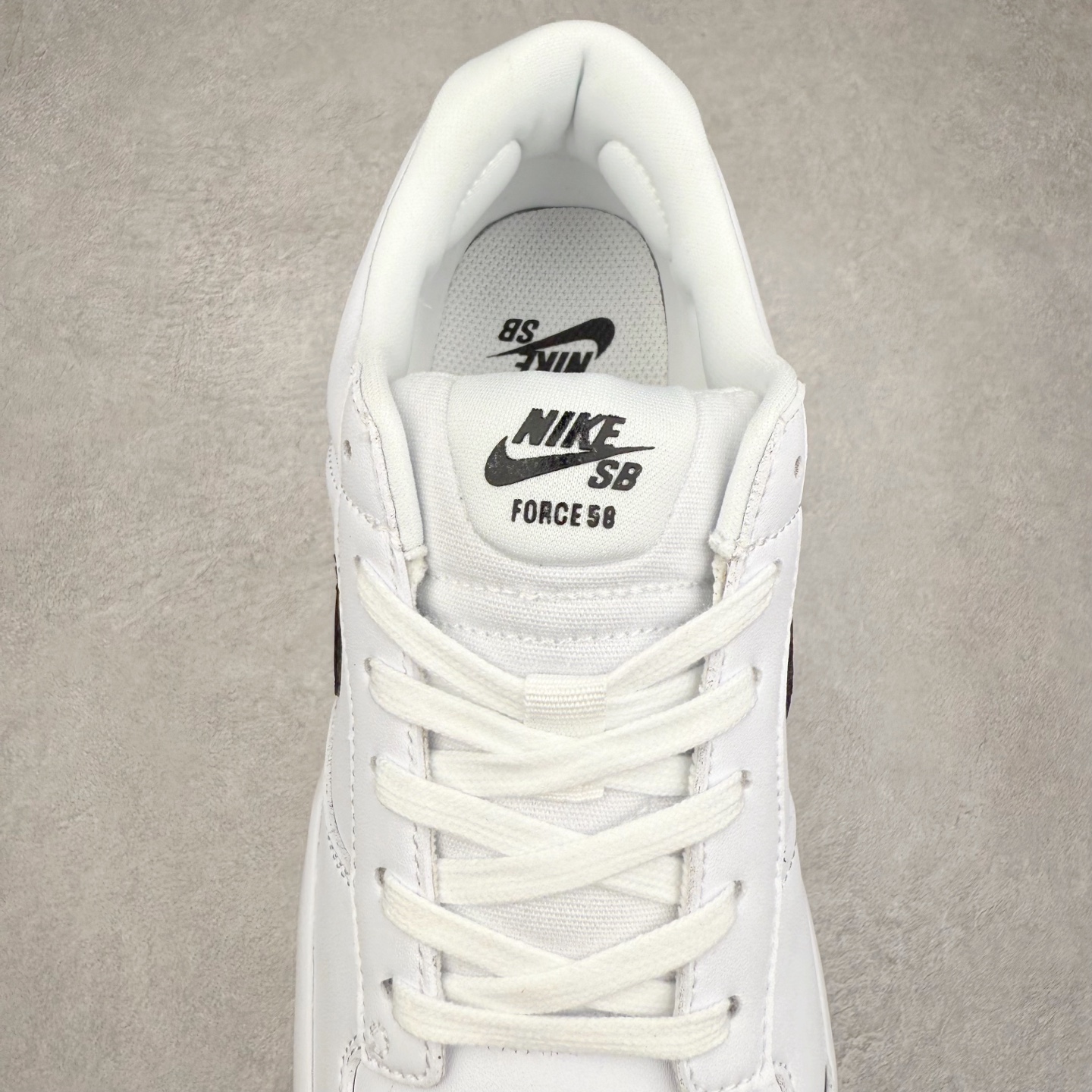 图片[5]-NK SB Force 58 空军58系列低帮休闲运动滑板板鞋 DH7505-101 鞋面由帆布和麂皮拼接 层次感丰富 搭配硫化外底 耐磨耐穿 鞋舌及中底后跟处饰有SB Logo 表明鞋款身份 采用包边设计 经久耐穿 硫化结构则有效提升灵活性 穿上这款全新推出的创意力作 助你耀动街头 尺码：36 36.5 37.5 38 38.5 39 40 40.5 41 42 42.5 43 44 45-选品中心