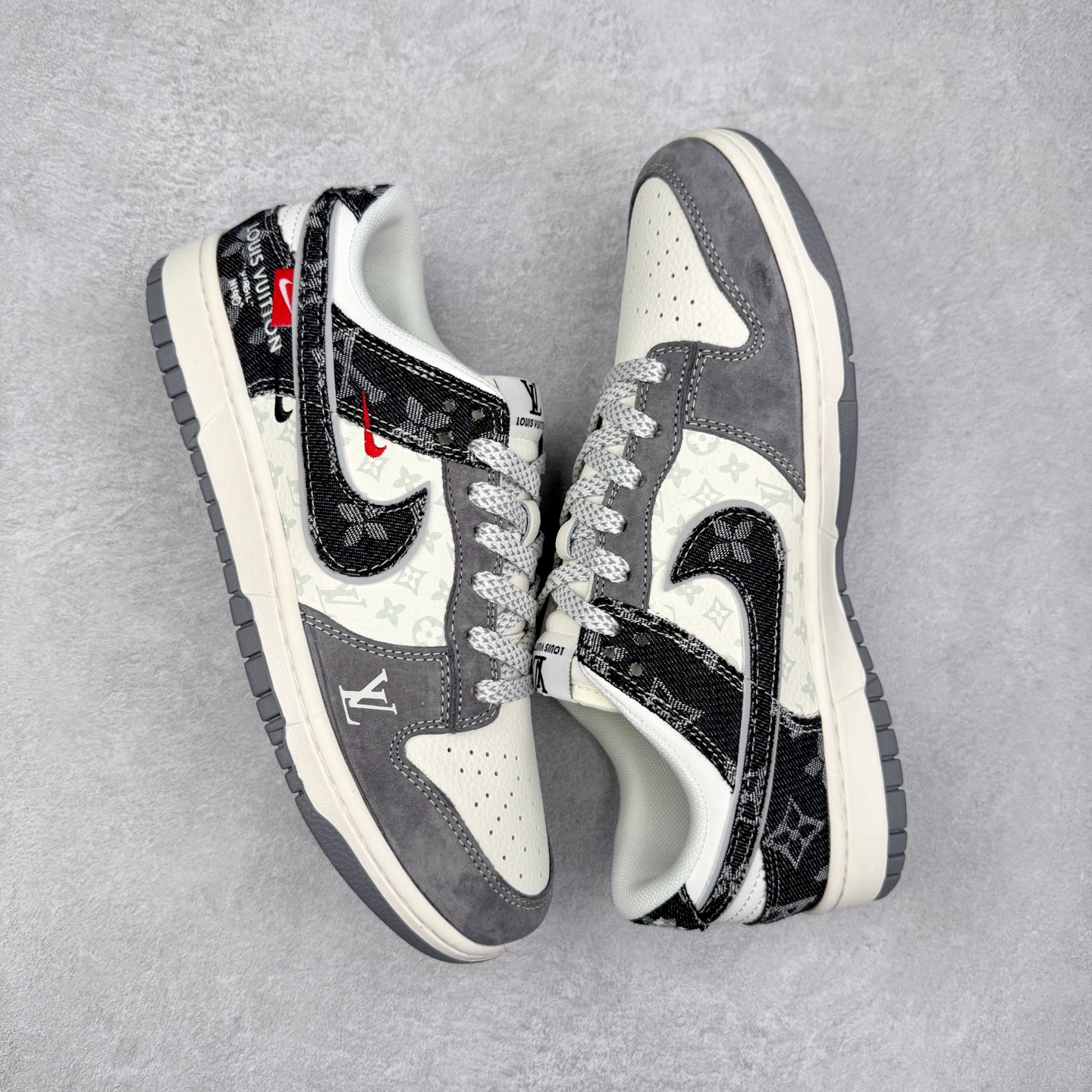 图片[3]-NK Dunk Low 定制配色 YX5066-387 大厂出品 极力推荐 原装头层材料 独家版型蒸餾加工帶來的是更好的视觉和脚感体验大厂纯原品质出货 清洁度 电绣工艺 皮料切割干净无任何毛边 细节完美 实拍调校N版已经零色差零失真 百分百还原实物色彩所见即所得 不存在货不对板色差等低级问题 选购参考实物拍摄 不混卖不参货 只用心做好货严格选品 承诺混一赔十 尺码：36 36.5 37.5 38 38.5 39 40 40.5 41 42 42.5 43 44 44.5 45-选品中心