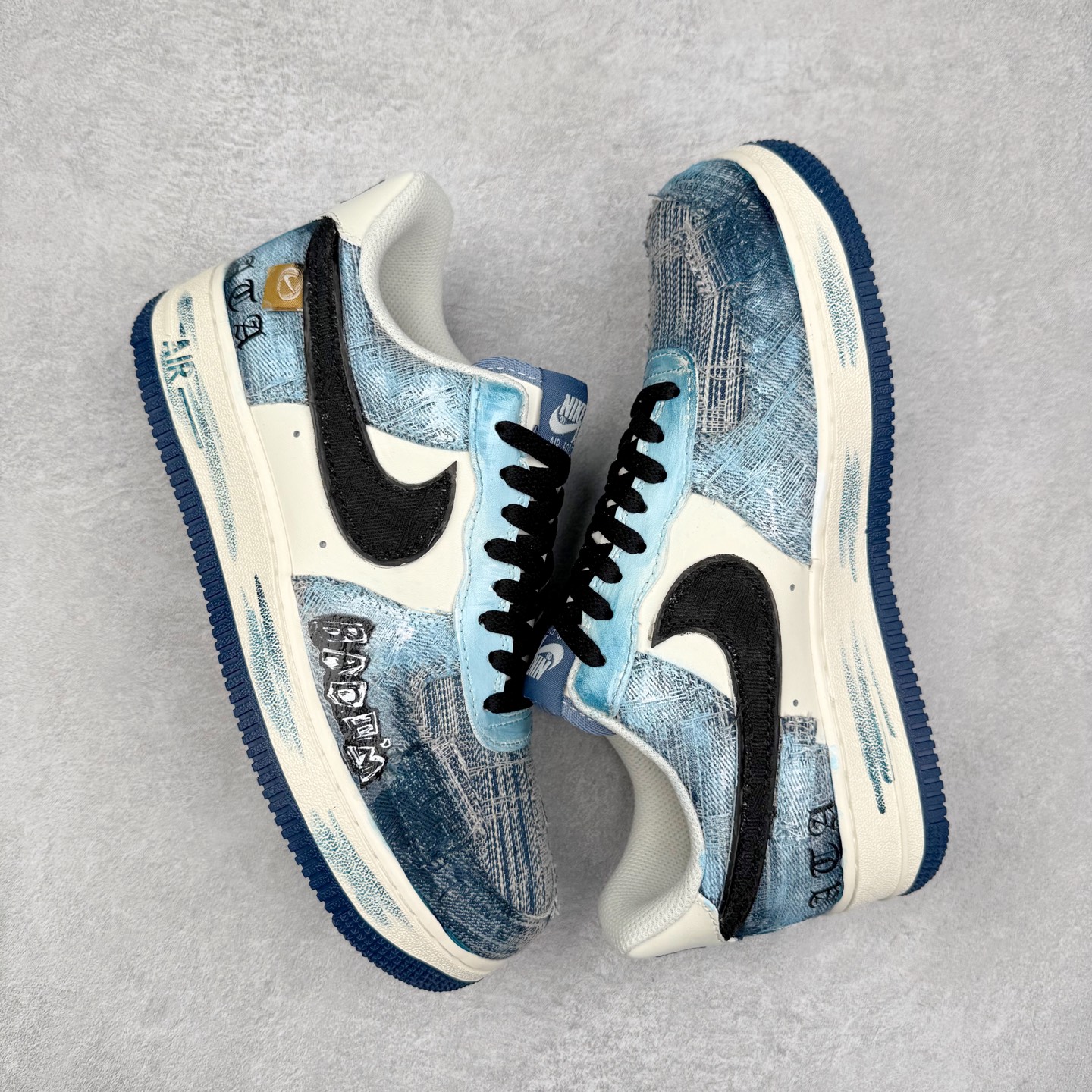 图片[3]-NK Air Force 1´07 Low 空军一号低帮百搭休闲运动板鞋 FB0607-770 柔软、弹性十足的缓震性能和出色的中底设计 横跨复古与现代的外型结合 造就出风靡全球 三十多年的Force 1 直到今天还深受青睐 实拍调校N版已经零色差零失真 百分百还原实物色彩所见即所得 不存在货不对板色差等低级问题 选购参考实物拍摄 不混卖不参货 只用心做好货严格选品 承诺混一赔十 尺码：36 36.5 37.5 38 38.5 39 40 40.5 41 42 42.5 43 44 44.5 45-选品中心