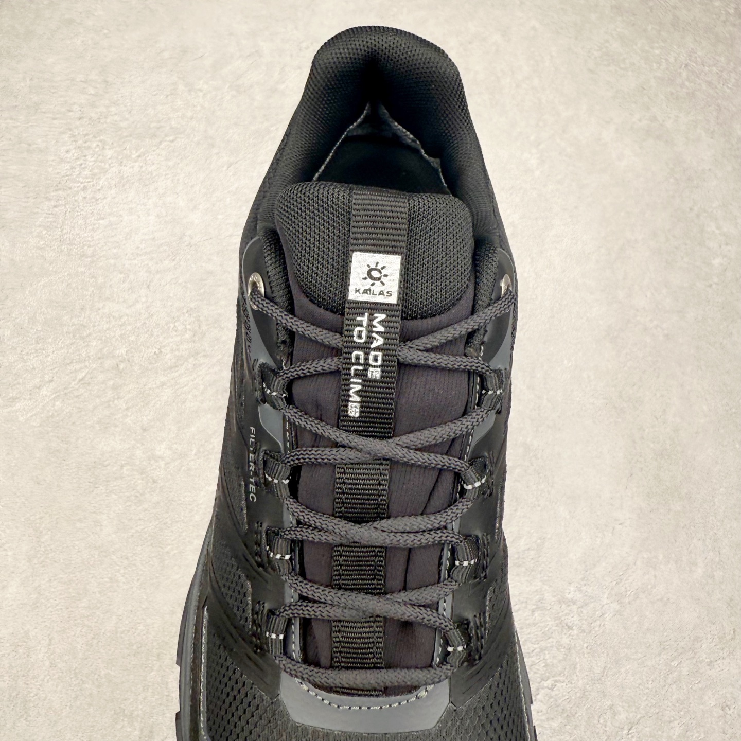 图片[5]-＃HP KAILAS 凯乐石远征5代 FLT 舒适简约经典登山 防滑耐磨防水低帮徒步鞋 KAILAS凯乐石品牌是全球三大全系攀登品牌之一，于2003年创立于中国广州，致力于为有攀登梦想的户外运动员及爱好者，研发制造功能性专业装备，满足他们在极限环境下安全舒适的需求，凯乐石专注于科技面料的开发及专业功能设计，产品线覆盖登山、攀岩、徒步、越野跑山、露营、旅行等多项户外运动，通过运动员的测试反馈，不断进化迭代，产品荣获国内外大奖71座，发明专利21个，更突破性的自主研发攀登器械，打造出中国的攀登硬实力。实拍调校N版已经零色差零失真 百分百还原实物色彩所见即所得 不存在货不对板色差等低级问题 选购参考实物拍摄 不混卖不参货 只用心做好货严格选品 承诺混一赔十 尺码：36 36.5 37.5 38 38.5 39 40 40.5 41 42 42.5 43 44 44.5 45-选品中心