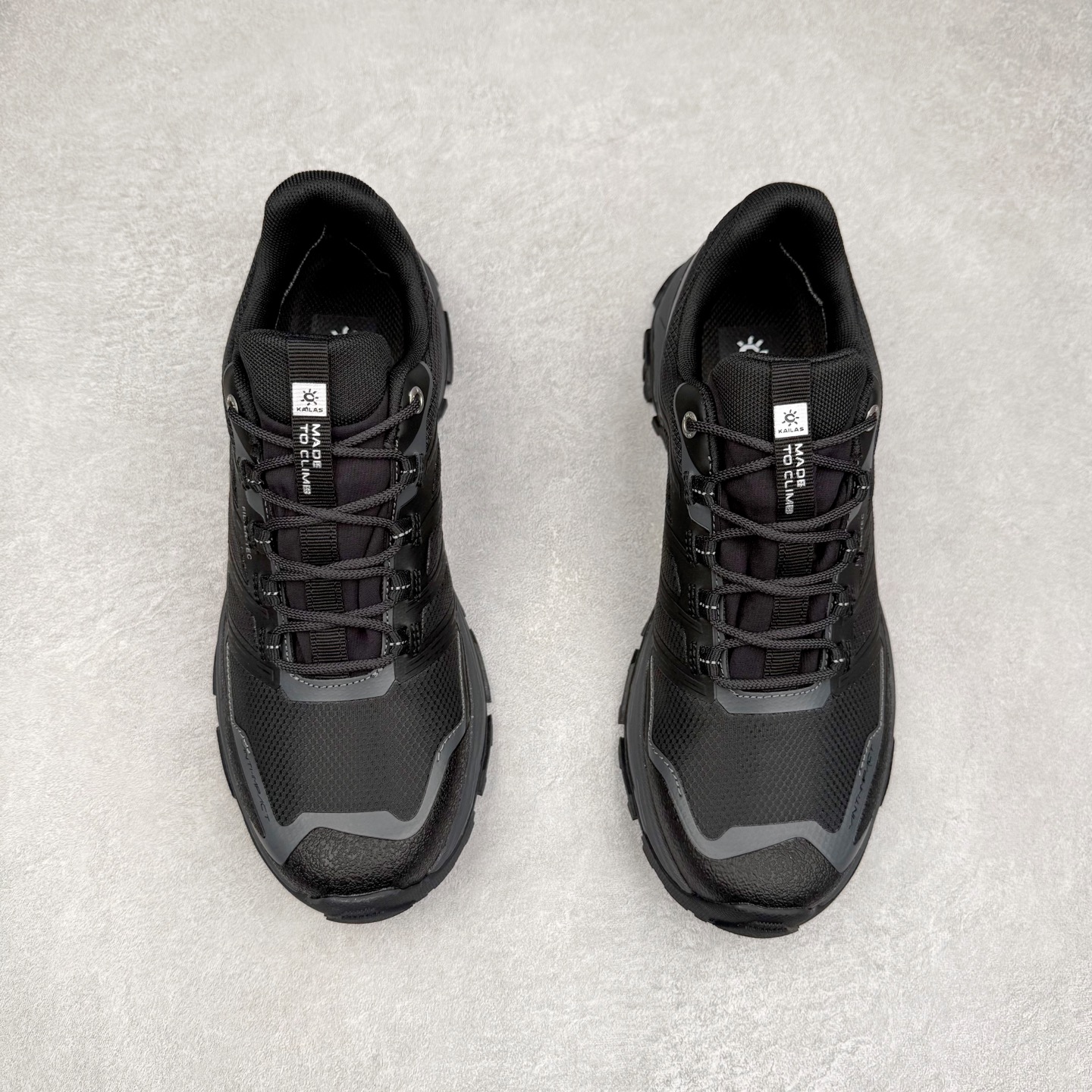 图片[2]-＃HP KAILAS 凯乐石远征5代 FLT 舒适简约经典登山 防滑耐磨防水低帮徒步鞋 KAILAS凯乐石品牌是全球三大全系攀登品牌之一，于2003年创立于中国广州，致力于为有攀登梦想的户外运动员及爱好者，研发制造功能性专业装备，满足他们在极限环境下安全舒适的需求，凯乐石专注于科技面料的开发及专业功能设计，产品线覆盖登山、攀岩、徒步、越野跑山、露营、旅行等多项户外运动，通过运动员的测试反馈，不断进化迭代，产品荣获国内外大奖71座，发明专利21个，更突破性的自主研发攀登器械，打造出中国的攀登硬实力。实拍调校N版已经零色差零失真 百分百还原实物色彩所见即所得 不存在货不对板色差等低级问题 选购参考实物拍摄 不混卖不参货 只用心做好货严格选品 承诺混一赔十 尺码：36 36.5 37.5 38 38.5 39 40 40.5 41 42 42.5 43 44 44.5 45-选品中心