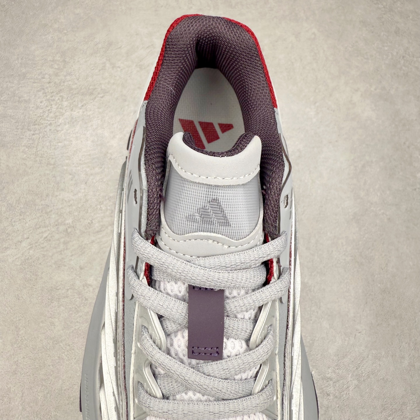 图片[5]-AD XLG MTW系列 舒适百搭防滑耐磨低帮跑步鞋老爹鞋 IH1572 鞋面采用贯穿式银条 完整的线条流畅度带来充分的视觉享受 鞋舌若隐若现的LOGO充满神秘感 夸张的鞋后跟幅度设计 线条感延伸至后跟标志三条杆彰显adidas调性 中底采用LIGHT STRIKE科技 在满足穿搭属性的同时提供舒适的脚感 完整的流线型设计语言 从鞋面贯穿到鞋底以及鞋花纹路 颜值与实力兼具 秀场与日常皆融 未来已来 让我们继续期待 实拍调校N版已经零色差零失真 百分百还原实物色彩所见即所得 不存在货不对板色差等低级问题 选购参考实物拍摄 不混卖不参货 只用心做好货严格选品 承诺混一赔十 尺码：36 36.5 37.5 38 38.5 39 40 40.5 41 42 42.5 43 44 44.5 45-选品中心