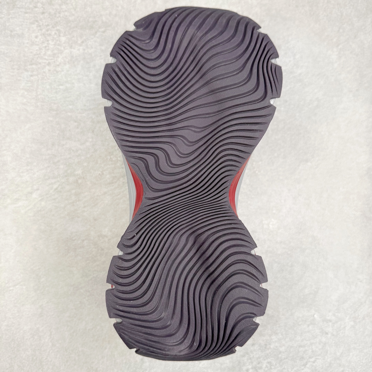 图片[9]-AD XLG MTW系列 舒适百搭防滑耐磨低帮跑步鞋老爹鞋 IH1572 鞋面采用贯穿式银条 完整的线条流畅度带来充分的视觉享受 鞋舌若隐若现的LOGO充满神秘感 夸张的鞋后跟幅度设计 线条感延伸至后跟标志三条杆彰显adidas调性 中底采用LIGHT STRIKE科技 在满足穿搭属性的同时提供舒适的脚感 完整的流线型设计语言 从鞋面贯穿到鞋底以及鞋花纹路 颜值与实力兼具 秀场与日常皆融 未来已来 让我们继续期待 实拍调校N版已经零色差零失真 百分百还原实物色彩所见即所得 不存在货不对板色差等低级问题 选购参考实物拍摄 不混卖不参货 只用心做好货严格选品 承诺混一赔十 尺码：36 36.5 37.5 38 38.5 39 40 40.5 41 42 42.5 43 44 44.5 45-选品中心