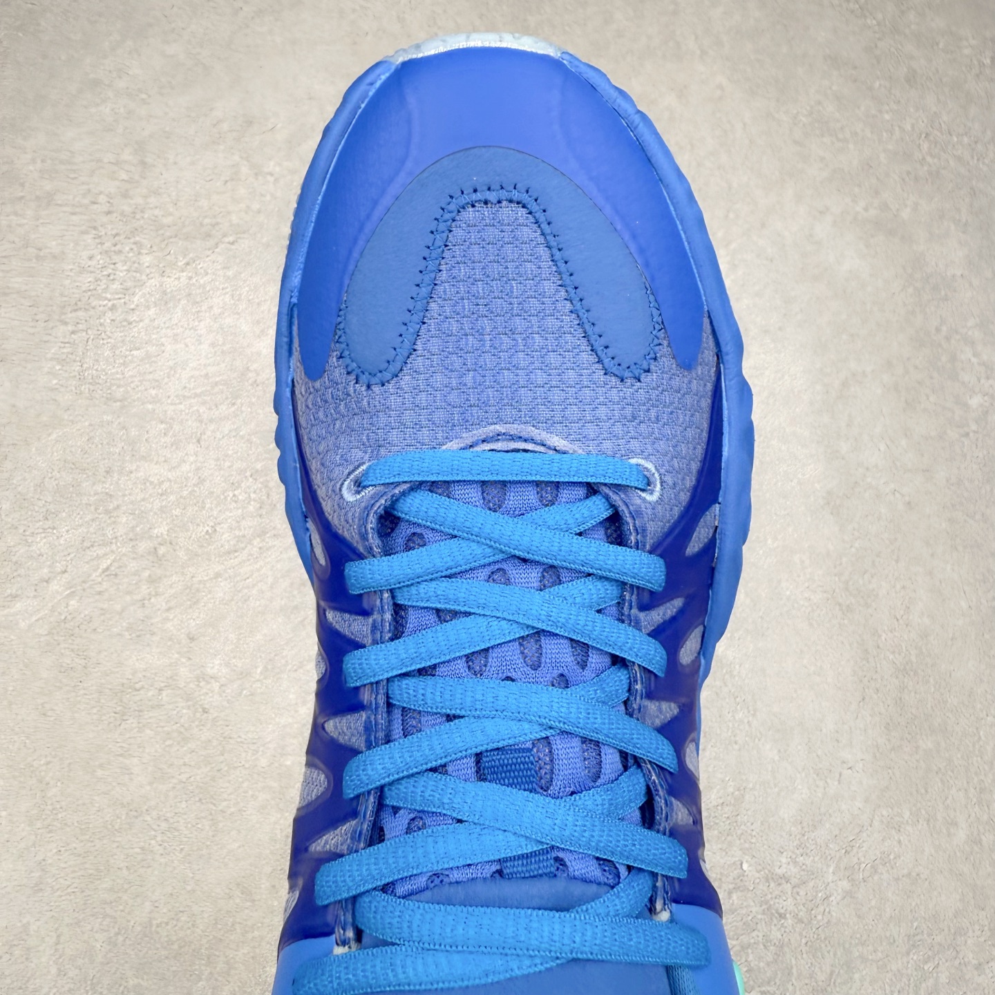 图片[4]-PUMA STEWIE 3 彪马舒适百搭防滑耐磨低帮 篮球鞋 实拍调校N版已经零色差零失真 百分百还原实物色彩所见即所得 不存在货不对板色差等低级问题 选购参考实物拍摄 不混卖不参货 只用心做好货严格选品 承诺混一赔十 尺码：36 36.5 37.5 38 38.5 39 40 40.5 41 42 42.5 43 44 44.5 45-选品中心