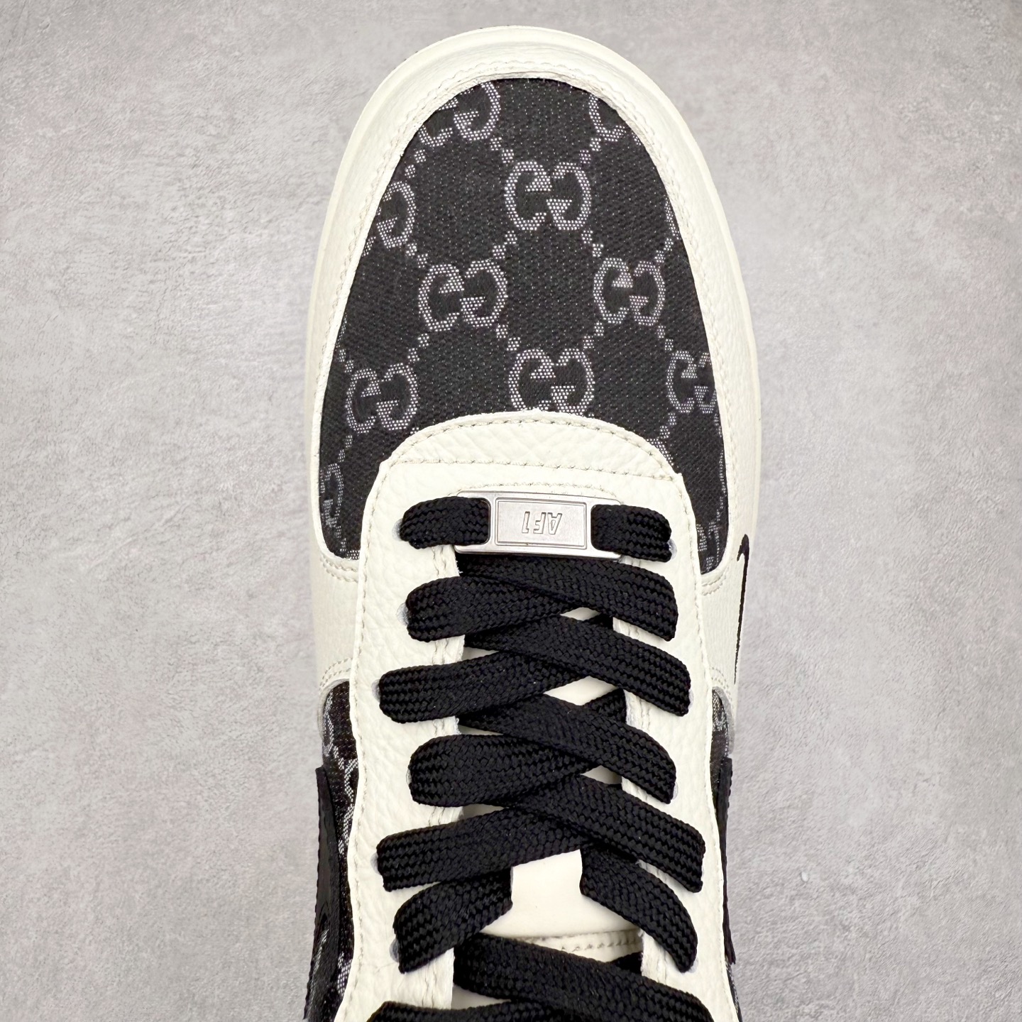 图片[4]-NK Air Force 1´07 Low 空军一号低帮百搭休闲运动板鞋 SC0601-571 柔软、弹性十足的缓震性能和出色的中底设计 横跨复古与现代的外型结合 造就出风靡全球 三十多年的Force 1 直到今天还深受青睐 实拍调校N版已经零色差零失真 百分百还原实物色彩所见即所得 不存在货不对板色差等低级问题 选购参考实物拍摄 不混卖不参货 只用心做好货严格选品 承诺混一赔十 尺码：36 36.5 37.5 38 38.5 39 40 40.5 41 42 42.5 43 44 44.5 45-选品中心