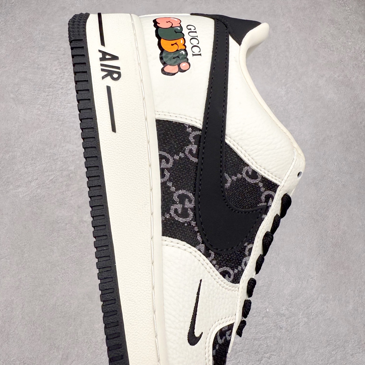 图片[6]-NK Air Force 1´07 Low 空军一号低帮百搭休闲运动板鞋 SC0601-571 柔软、弹性十足的缓震性能和出色的中底设计 横跨复古与现代的外型结合 造就出风靡全球 三十多年的Force 1 直到今天还深受青睐 实拍调校N版已经零色差零失真 百分百还原实物色彩所见即所得 不存在货不对板色差等低级问题 选购参考实物拍摄 不混卖不参货 只用心做好货严格选品 承诺混一赔十 尺码：36 36.5 37.5 38 38.5 39 40 40.5 41 42 42.5 43 44 44.5 45-选品中心