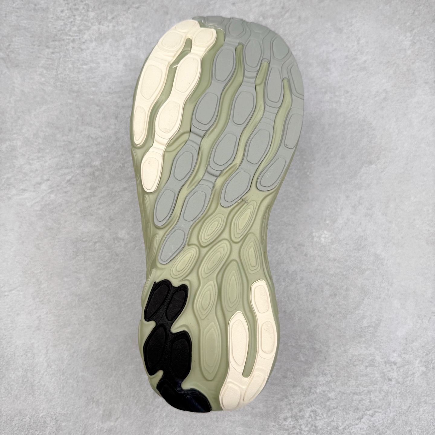 图片[9]-New Balance NB Fresh Foam UTRN QD 舒适百搭耐磨低帮休闲跑步鞋 男女同款 尺码：36 37 37.5 38 38.5 39 40 40.5 41.5 42 42.5 43 44 44.5 45-选品中心