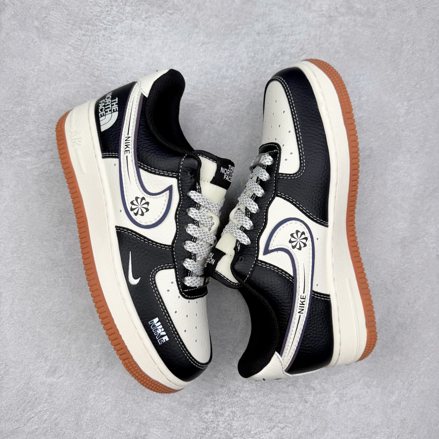 图片[3]-NK Air Force 1´07 Low 空军一号低帮百搭休闲运动板鞋 SM6188-114 柔软、弹性十足的缓震性能和出色的中底设计 横跨复古与现代的外型结合 造就出风靡全球 三十多年的Force 1 直到今天还深受青睐 实拍调校N版已经零色差零失真 百分百还原实物色彩所见即所得 不存在货不对板色差等低级问题 选购参考实物拍摄 不混卖不参货 只用心做好货严格选品 承诺混一赔十 尺码：36 36.5 37.5 38 38.5 39 40 40.5 41 42 42.5 43 44 44.5 45-选品中心