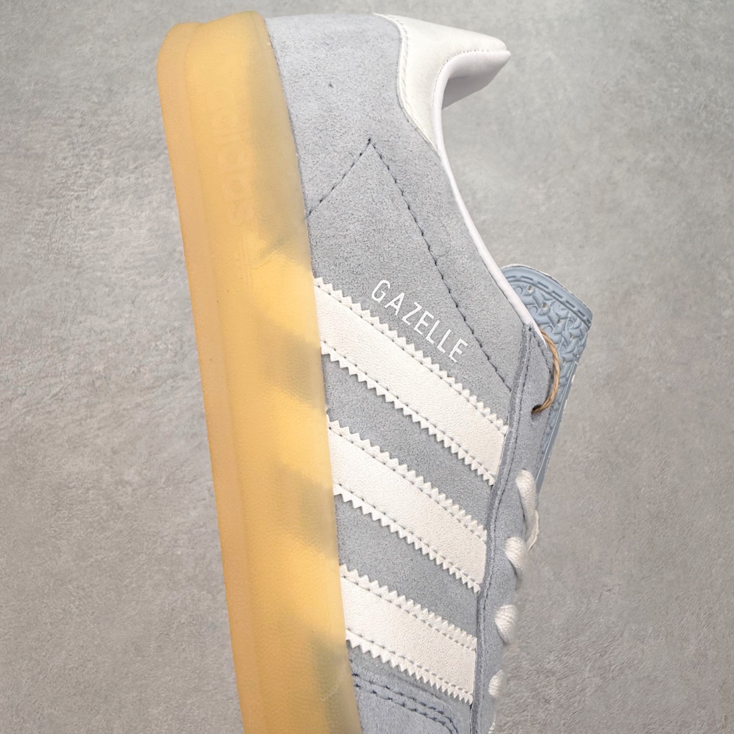 图片[6]-AD Gazelle Indoor Trainers 羚羊内训系列低帮复古百搭休闲运动德训风板鞋 JQ7009 90年代经典的复刻版！自60年代以足球训练鞋面世以来,Gazelle就以其经典设计席卷全球。1991年版本的复刻,再造经典Gazelle。采用皮革打造,搭配浊色细节,让这款经典更加简约。尺码：36 36⅔ 37⅓ 38 38⅔ 39⅓ 40 40⅔ 41⅓ 42 42⅔ 43⅓ 44⅓ 44⅔ 45-选品中心