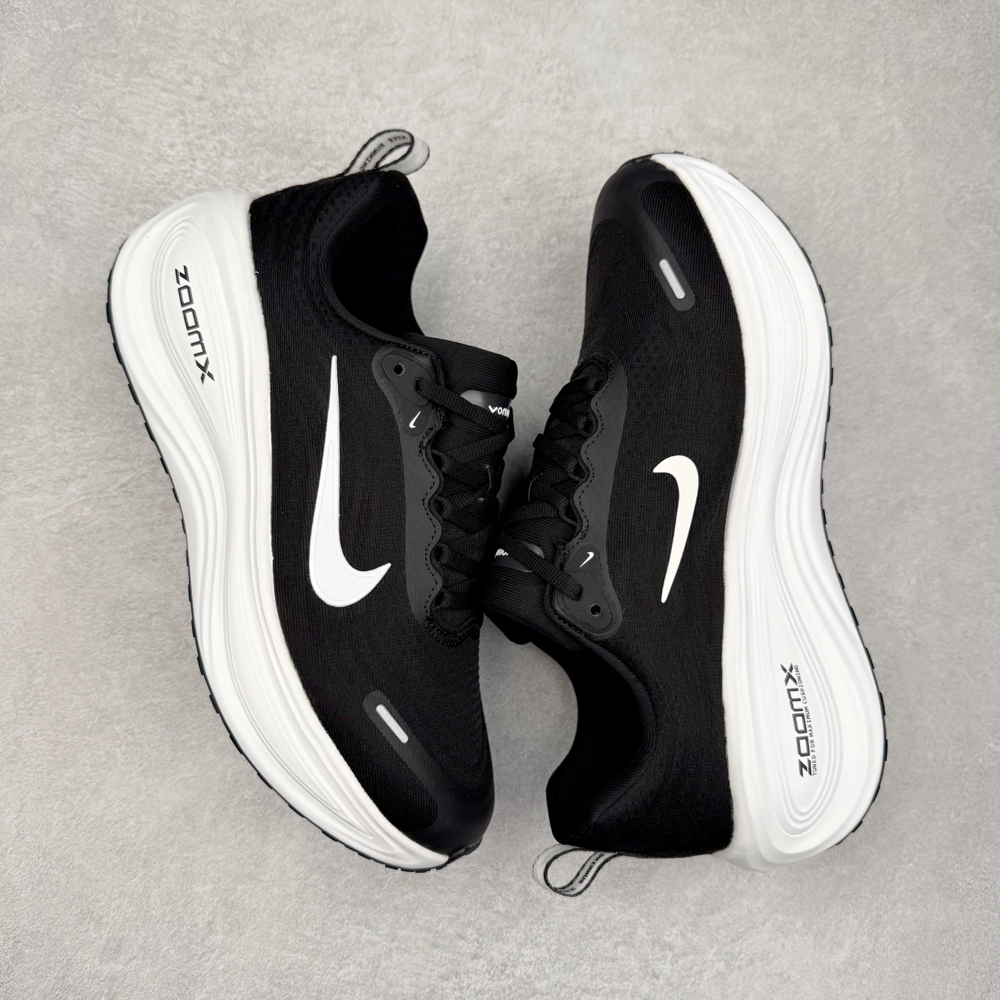 图片[3]-NK Vomero Plus 时尚舒适 网布防滑耐磨 低帮跑步鞋 HV8150-002 实拍调校N版已经零色差零失真 百分百还原实物色彩所见即所得 不存在货不对板色差等低级问题 选购参考实物拍摄 不混卖不参货 只用心做好货严格选品 承诺混一赔十 尺码：36 36.5 37.5 38 38.5 39 40 40.5 41 42 42.5 43 44 44.5 45-选品中心