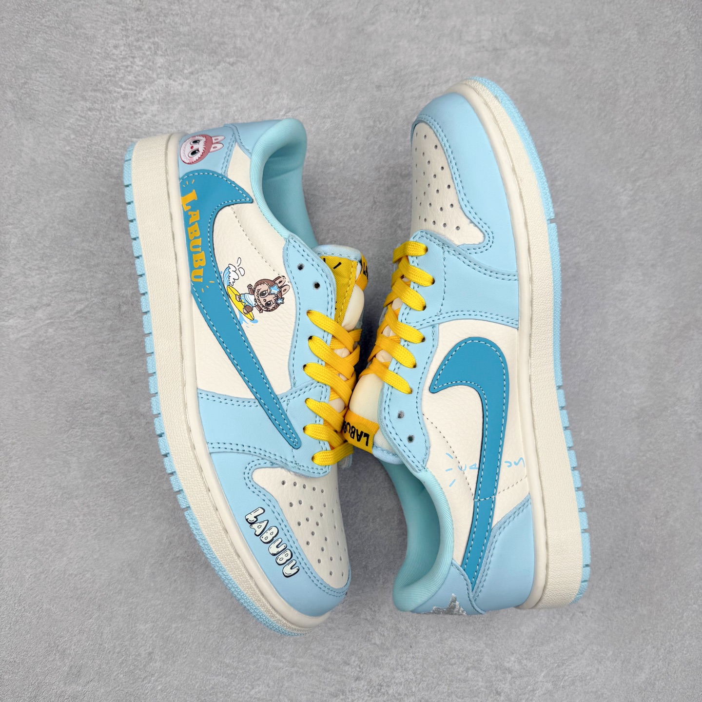 图片[3]-TS x Air Jordan AJ1 Low 倒钩低帮联名定制配色 LD2028-054 原厂内置气垫魔块 A模大底 头层小牛皮 鞋舌AJ原厂专用牛津布+AJ专用反口珍珠布+原厂无杂质高弹内里海棉+特殊封边弹力鞋带 实拍调校N版已经零色差零失真 百分百还原实物色彩所见即所得 不存在货不对板色差等低级问题 选购参考实物拍摄 不混卖不参货 只用心做好货严格选品 承诺混一赔十 尺码：36 36.5 37.5 38 38.5 39 40 40.5 41 42 42.5 43 44 44.5 45-选品中心