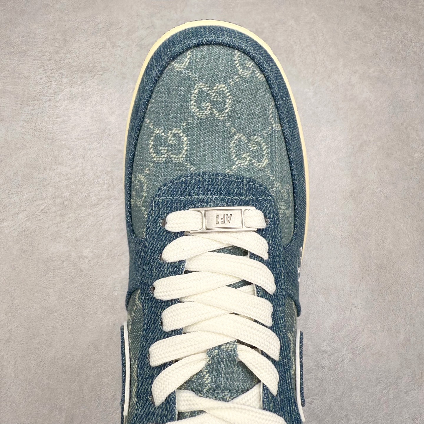 图片[4]-NK Air Force 1´07 Low 空军一号低帮百搭休闲运动板鞋 SC0601-561 柔软、弹性十足的缓震性能和出色的中底设计 横跨复古与现代的外型结合 造就出风靡全球 三十多年的Force 1 直到今天还深受青睐 实拍调校N版已经零色差零失真 百分百还原实物色彩所见即所得 不存在货不对板色差等低级问题 选购参考实物拍摄 不混卖不参货 只用心做好货严格选品 承诺混一赔十 尺码：36 36.5 37.5 38 38.5 39 40 40.5 41 42 42.5 43 44 44.5 45-选品中心